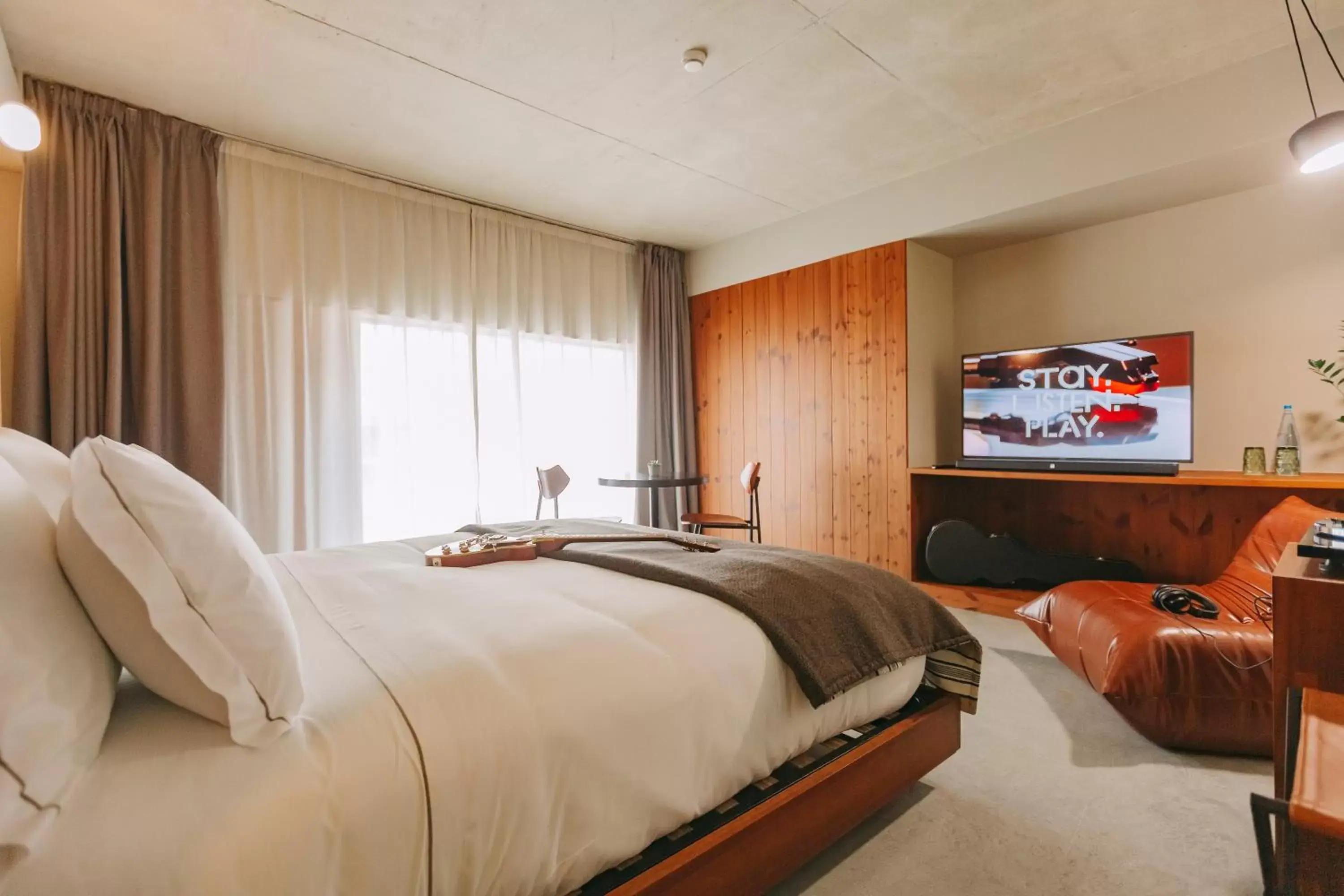 Bedroom, Bed in Mouco Hotel - Stay, Listen & Play
