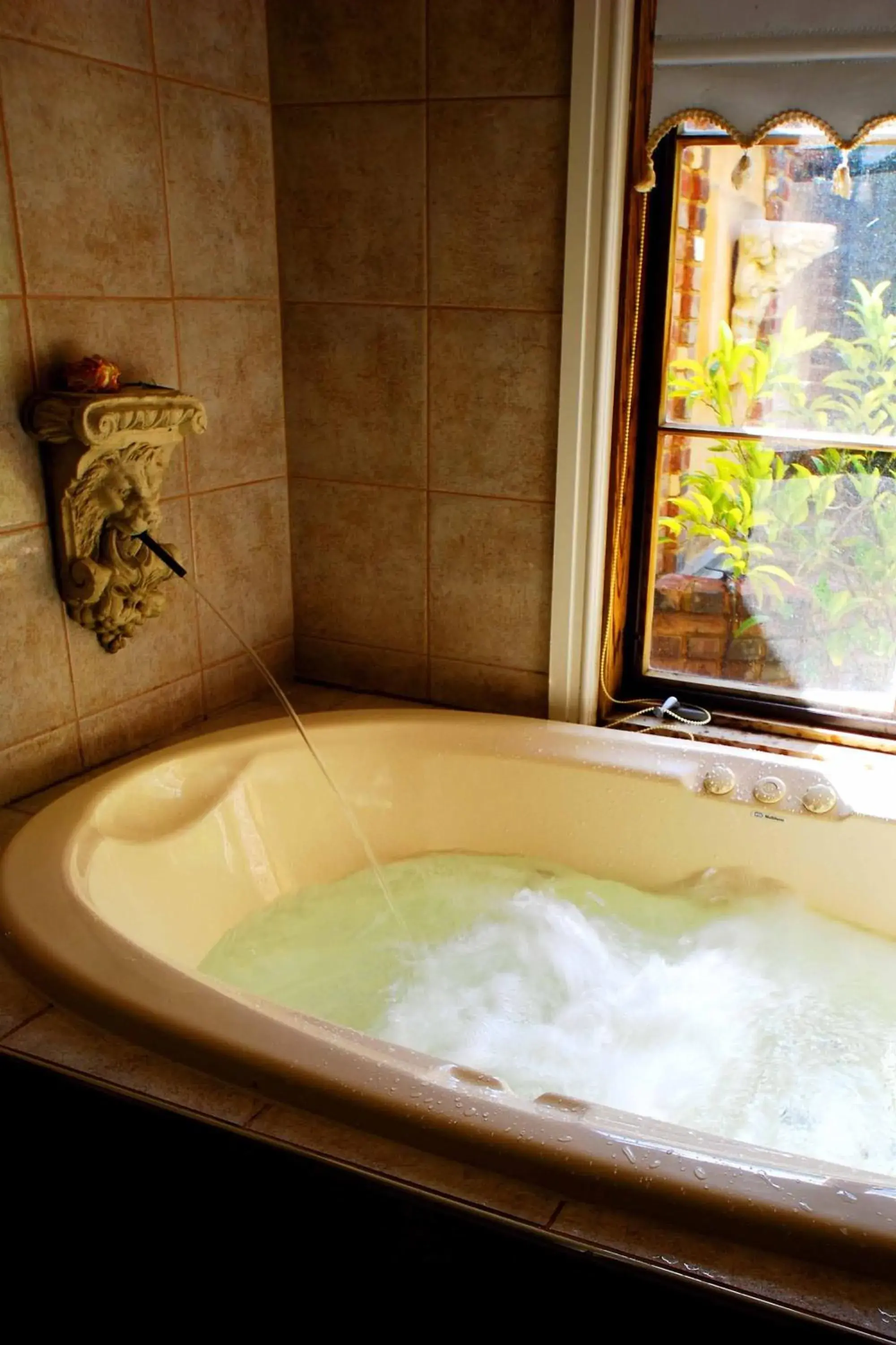 Bathroom in Jacobs Creek Retreat At Moorooroo Park