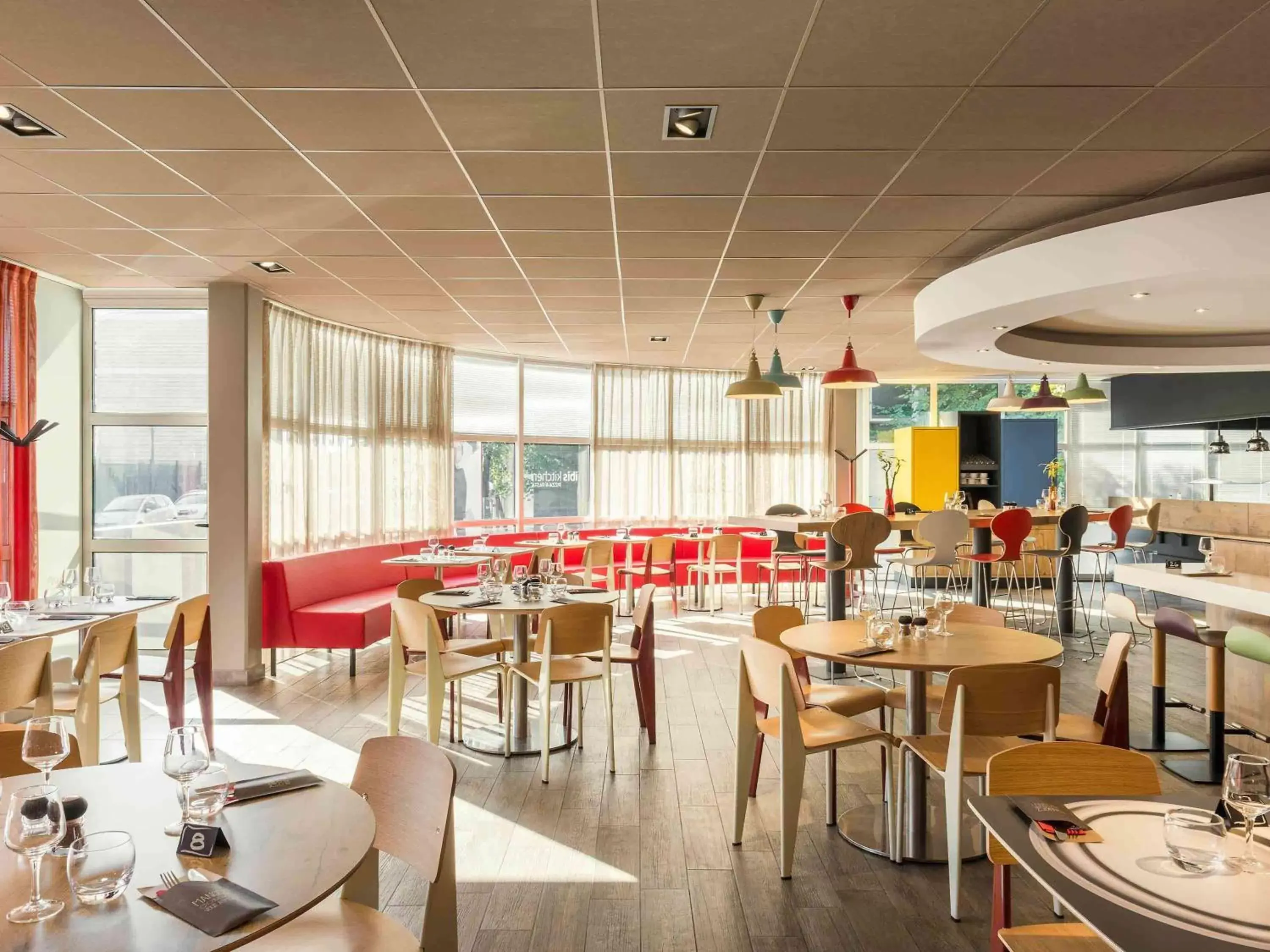 Restaurant/Places to Eat in ibis Le Havre Centre