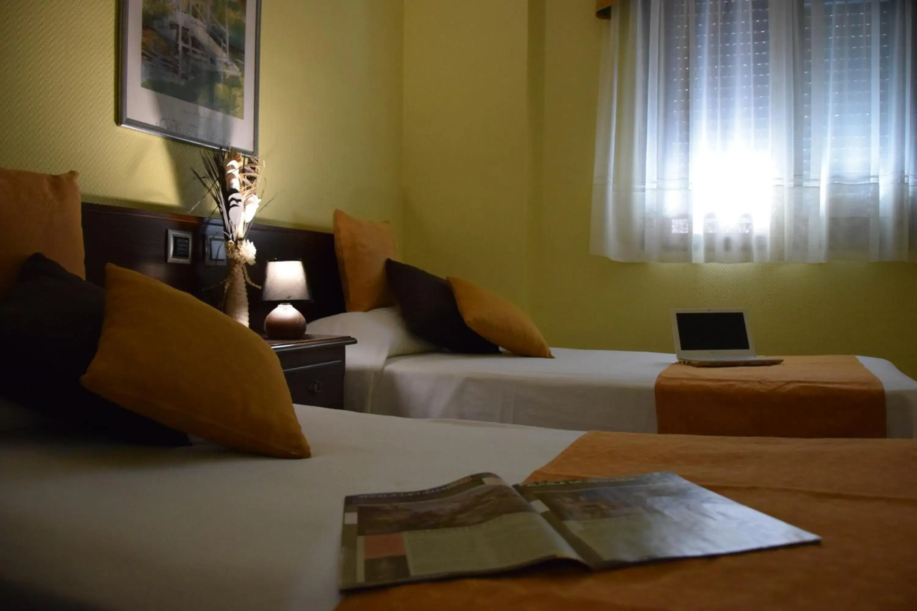 Bed in Hotel Complutense