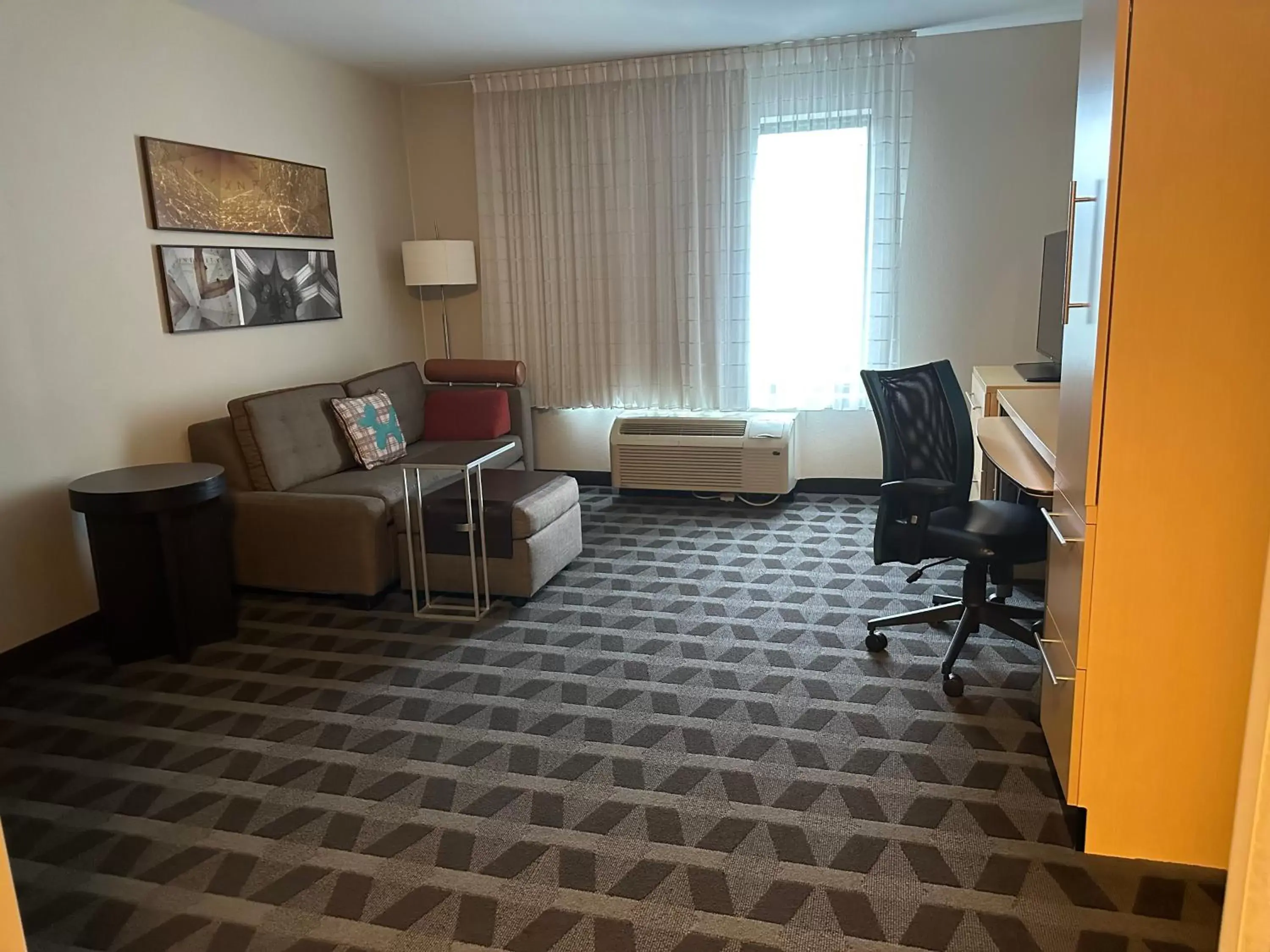 Living room, Seating Area in TownePlace Suites by Marriott Columbia Northwest/Harbison