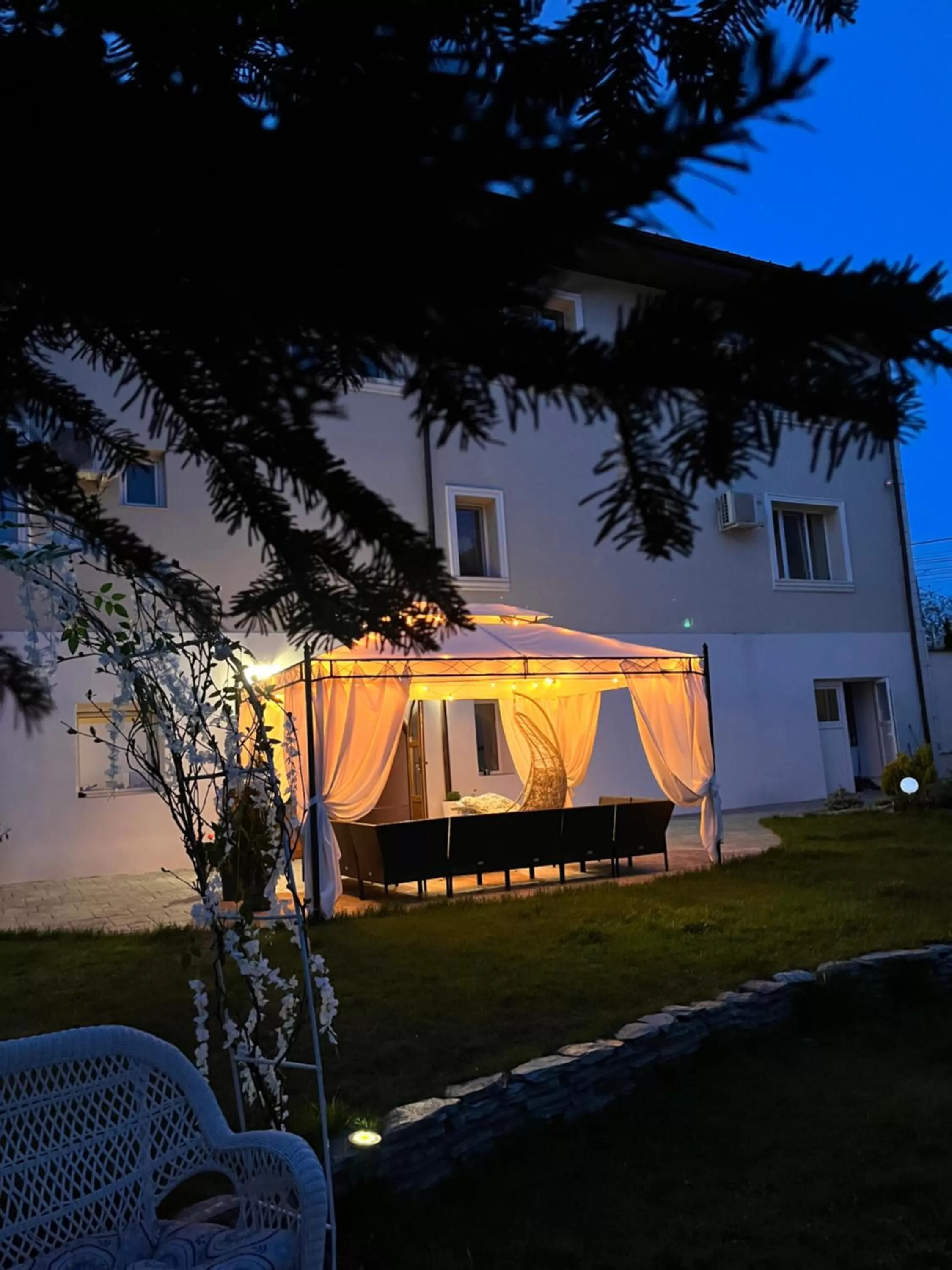 Property Building in COCHET BOUTIQUE