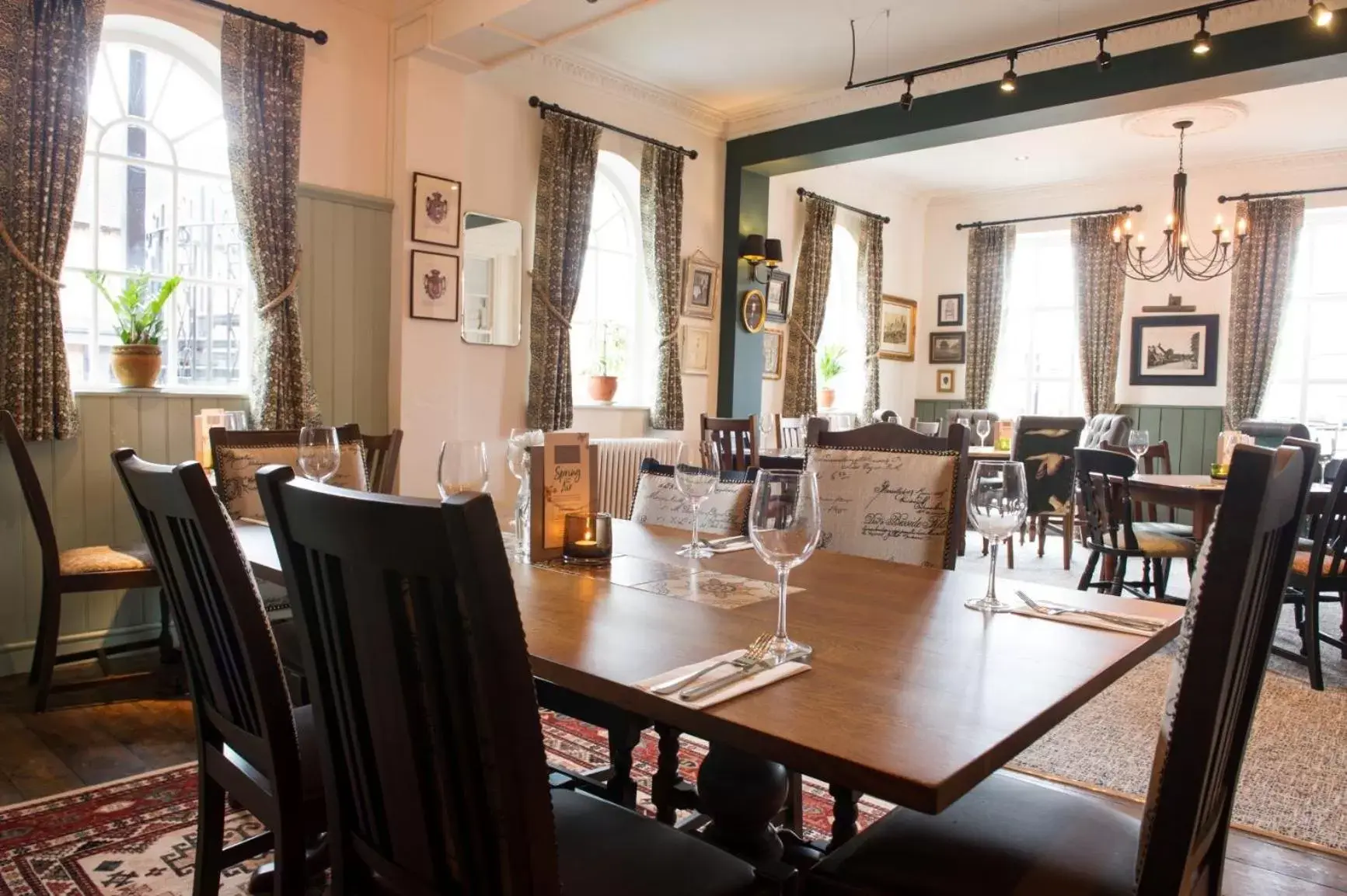 Food and drinks, Restaurant/Places to Eat in The King's Head by Innkeeper's Collection