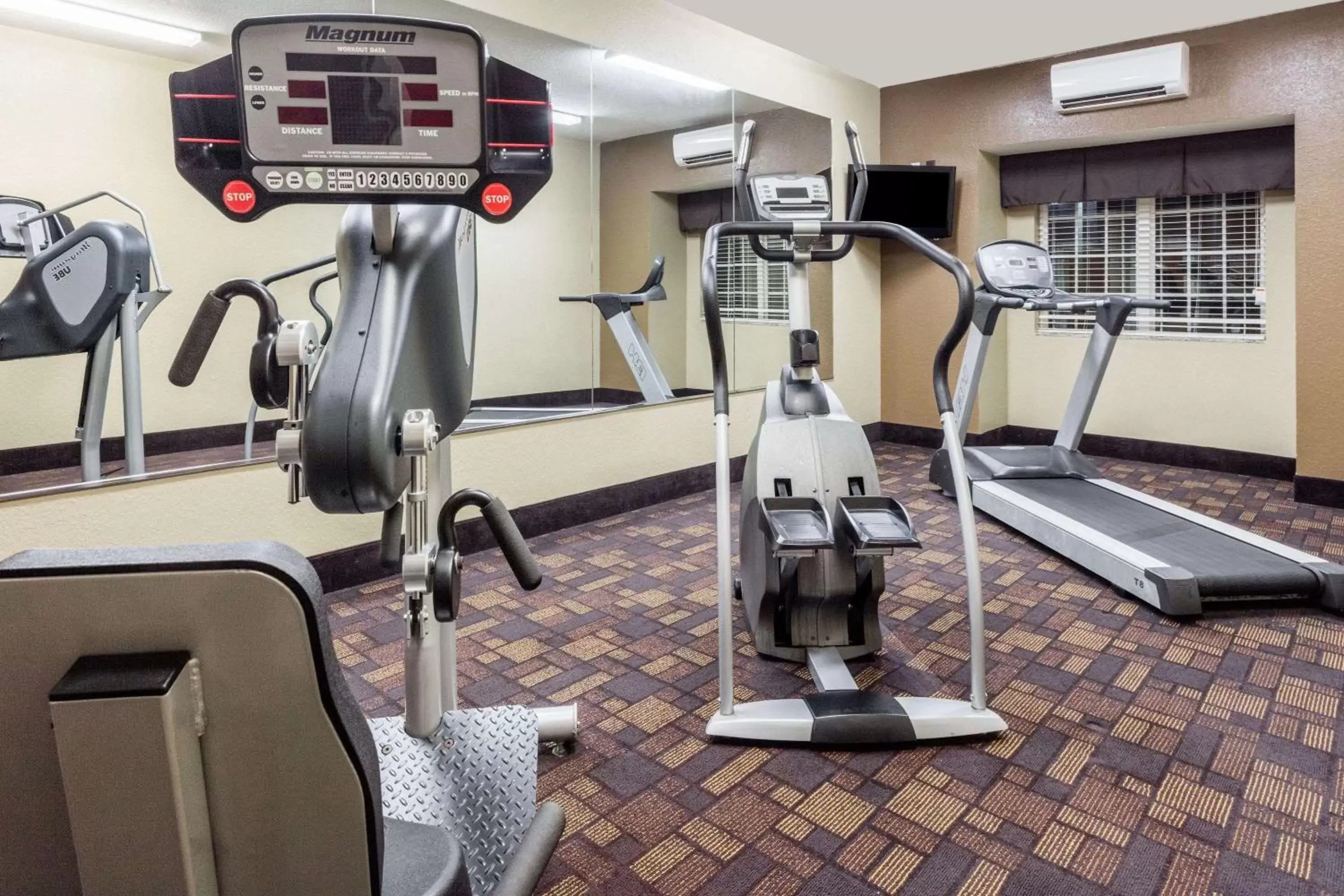 Fitness centre/facilities, Fitness Center/Facilities in Microtel Inn & Suites by Wyndham Macon