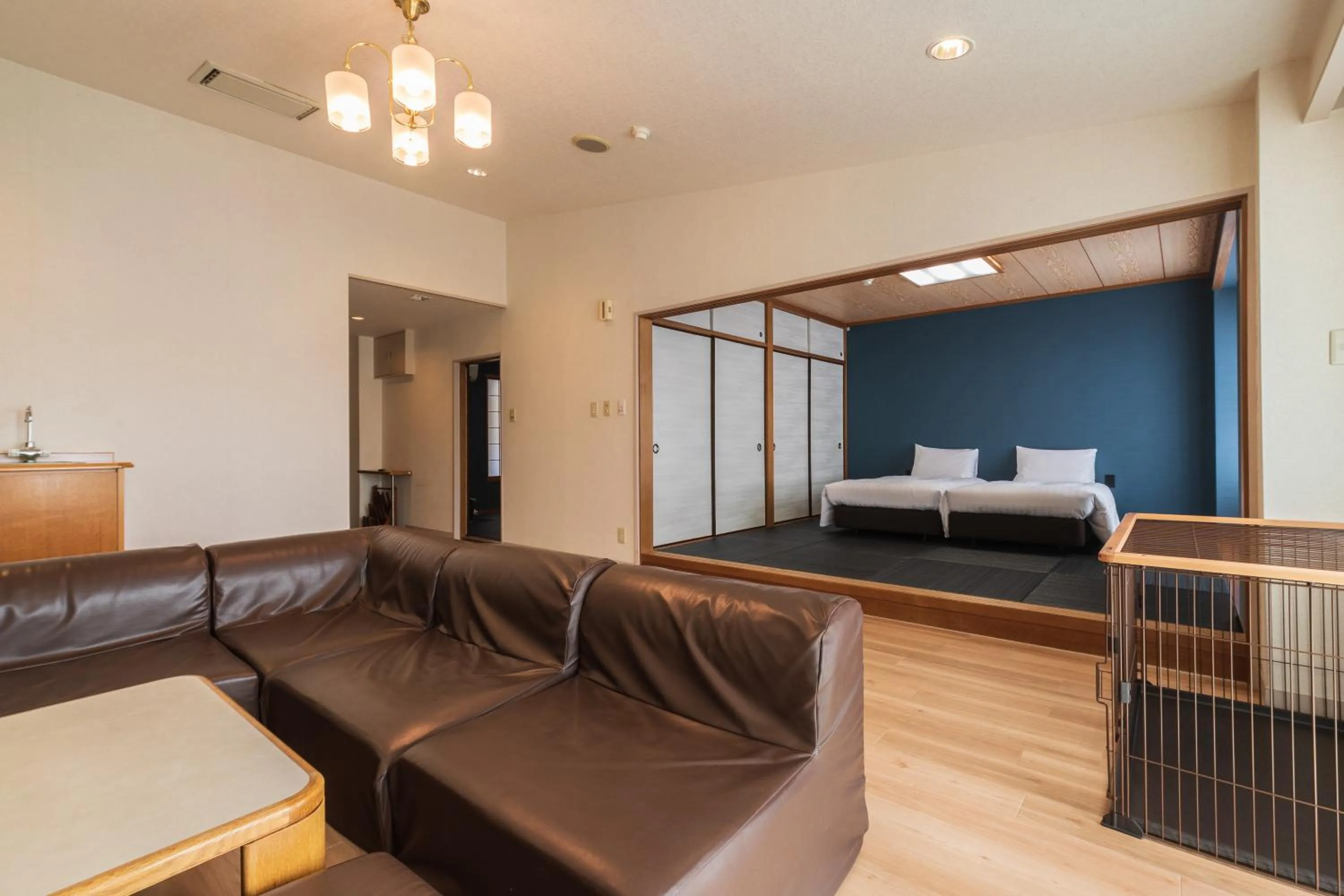 Living room, Bed in Hotel Laforet Nasu