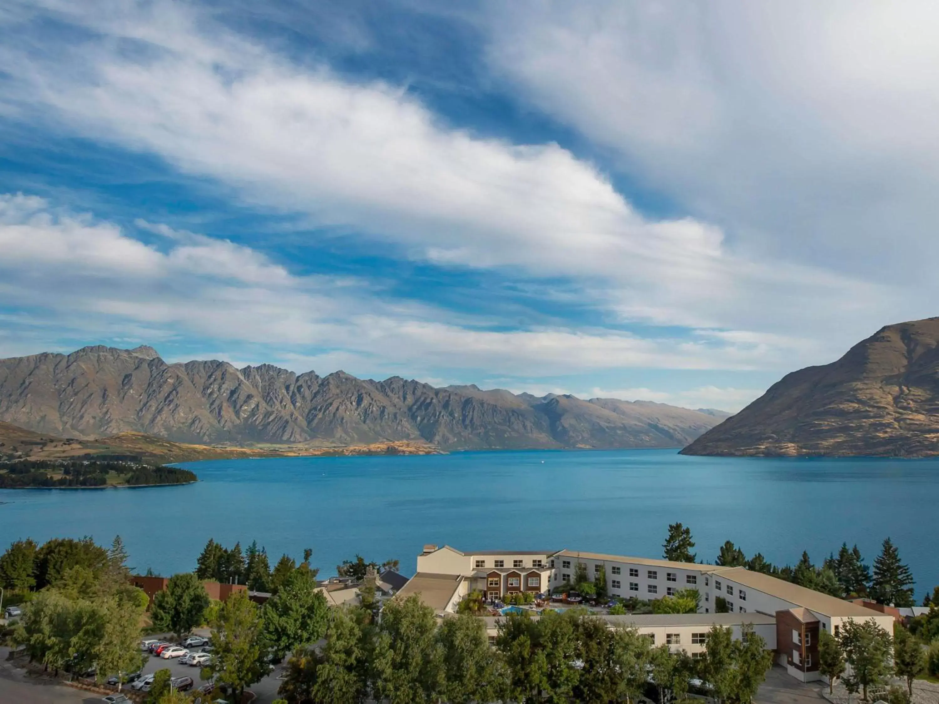 Property building in Mercure Queenstown Resort