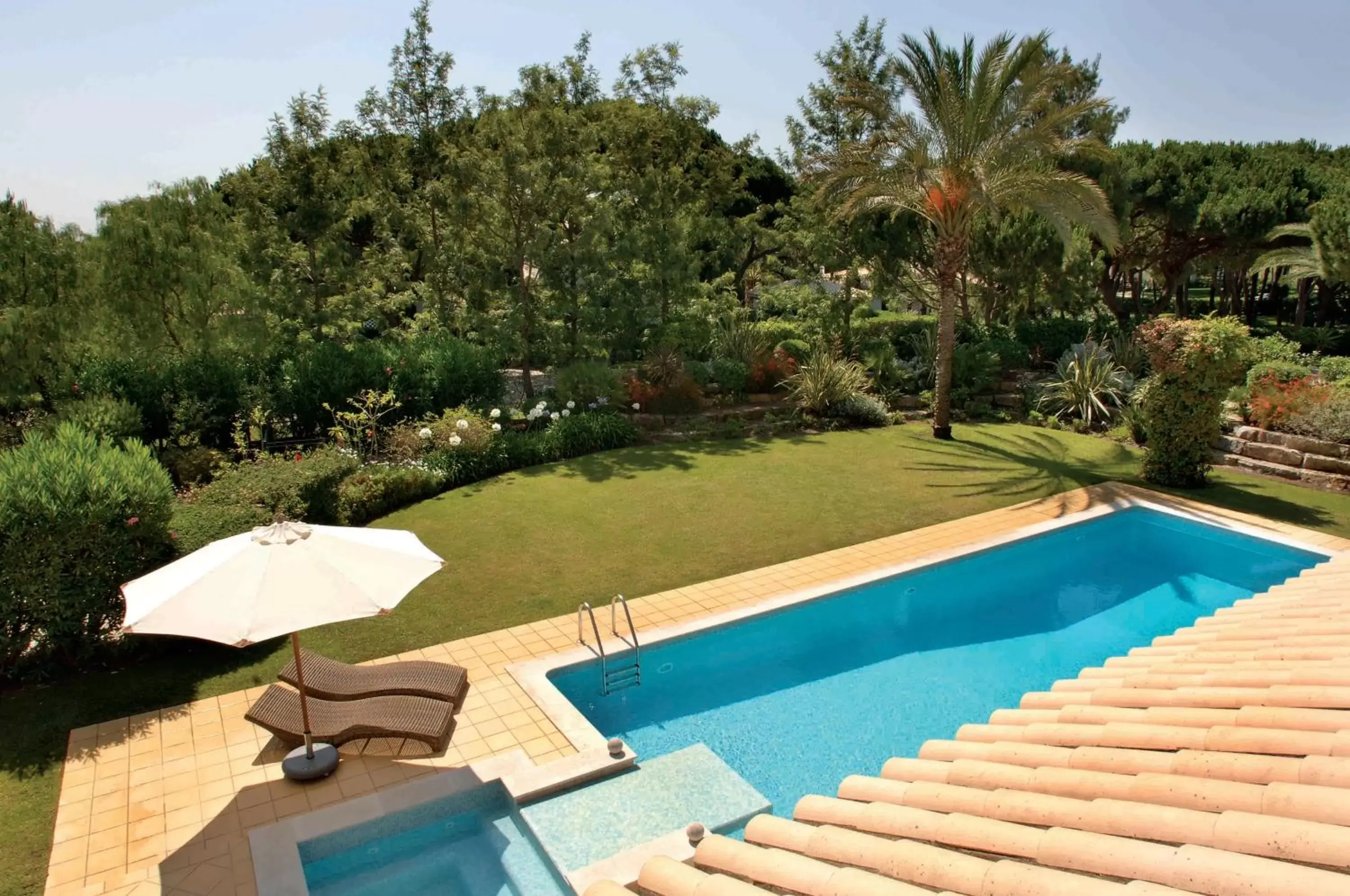 Swimming pool, Pool View in Pine Cliffs Village & Suites