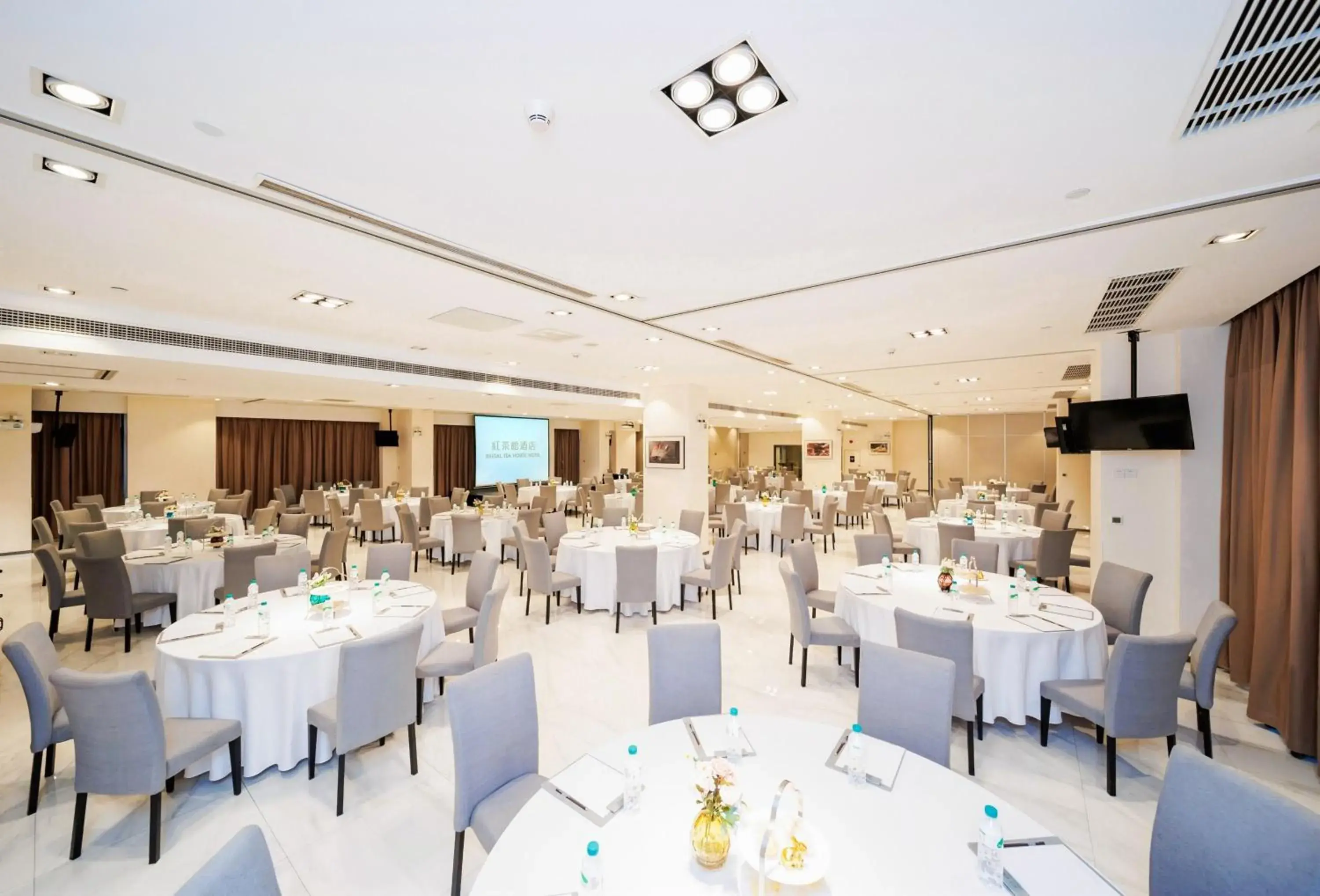 Meeting/conference room, Banquet Facilities in Bridal Tea House Hotel-Complimentary Welcome Drink before 30 Sep