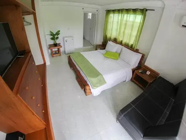 Triple Room in Casa Royal Palm Inn Triple Room in Casa Royal Palm Inn