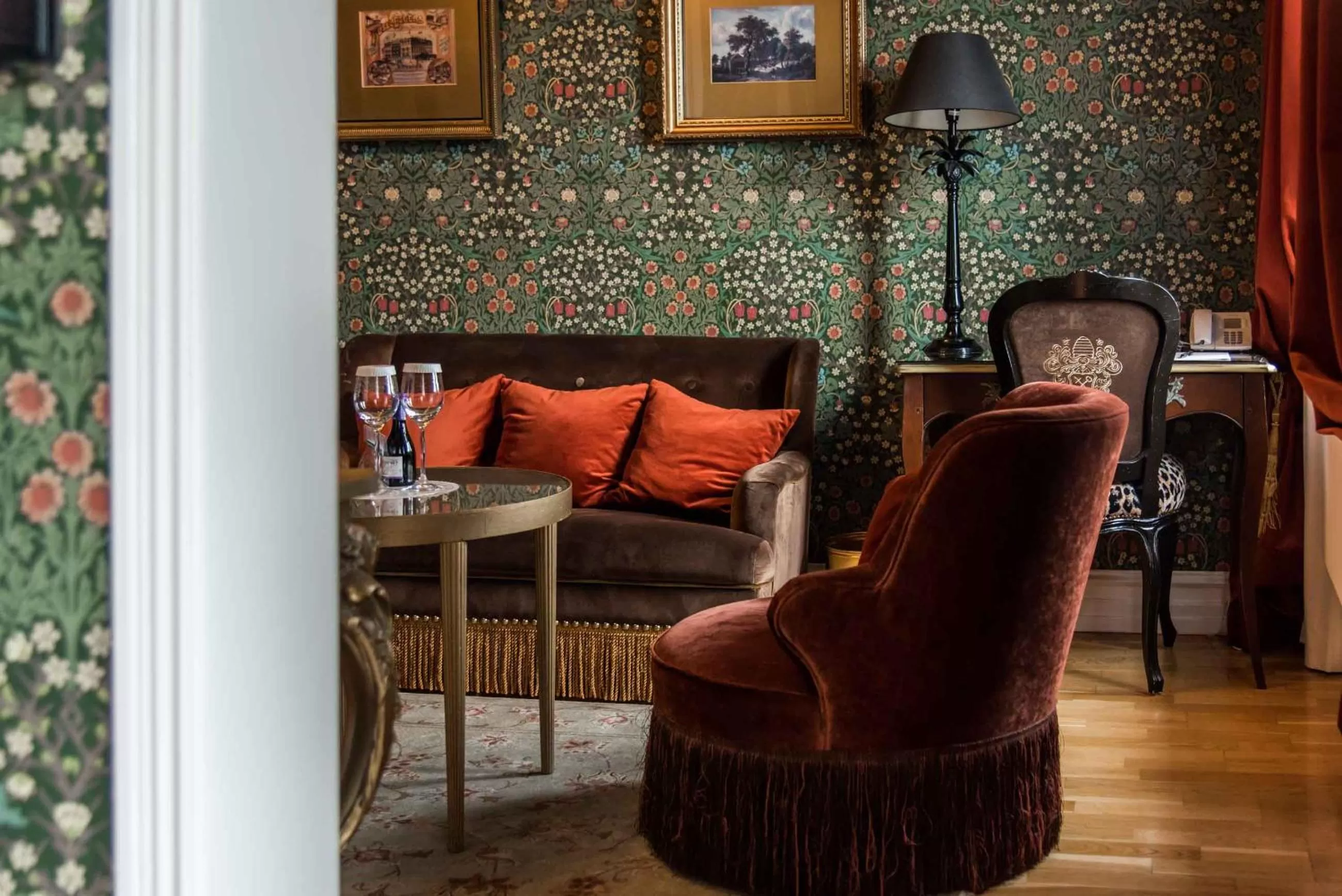 Seating area in Hotel Eggers