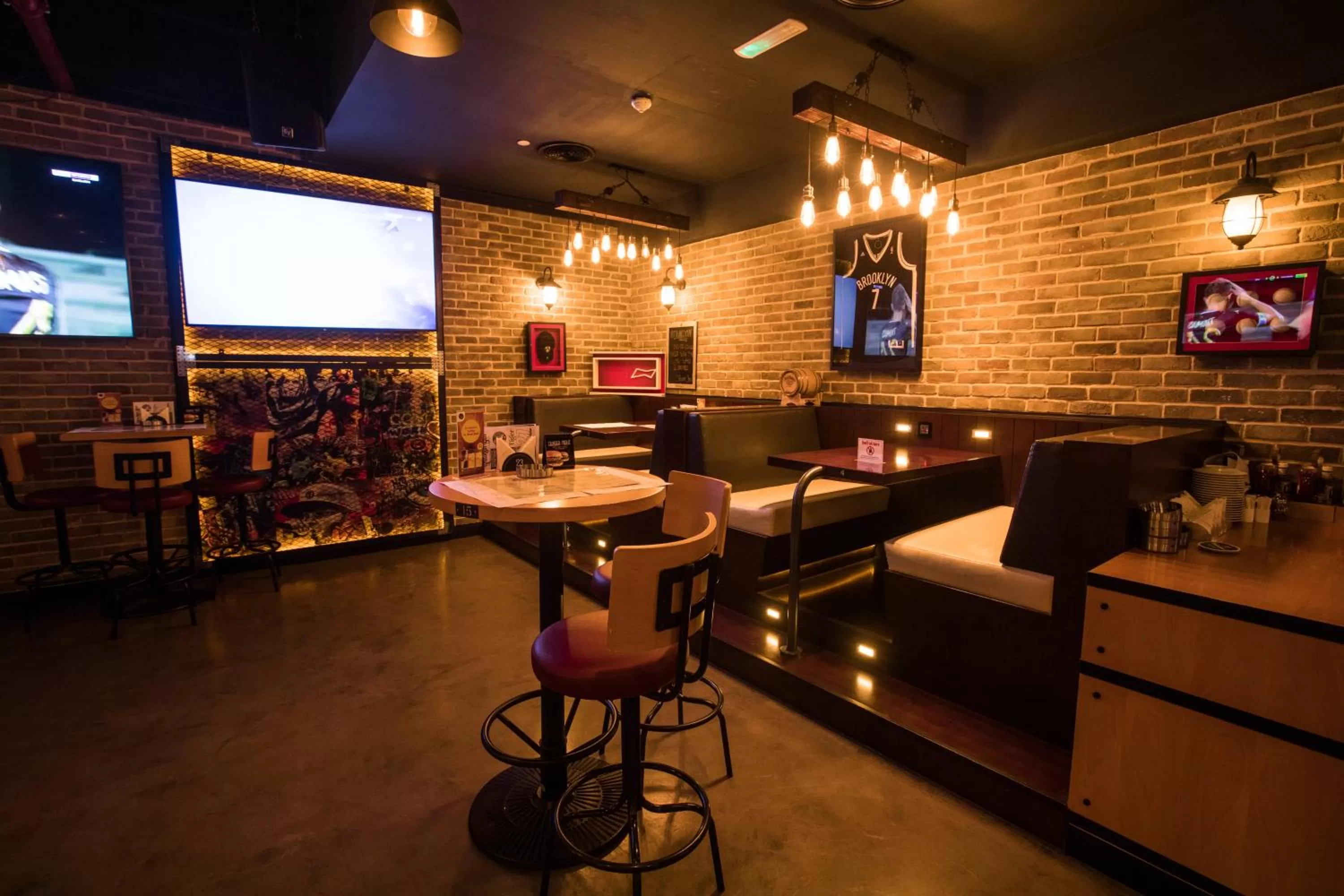 Restaurant/places to eat in Elite Byblos Hotel