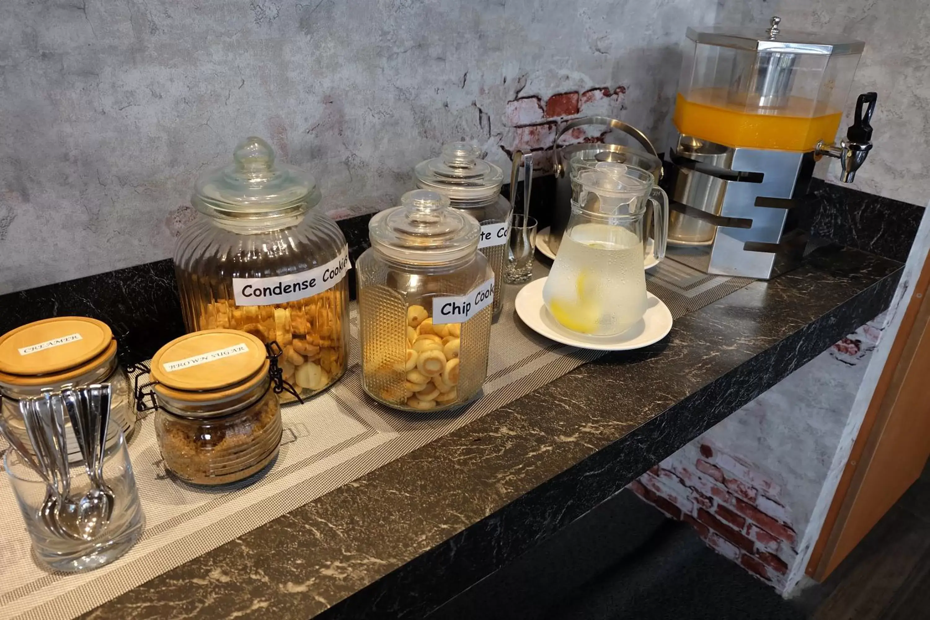 Property building in Cuna Hotel Property building in Cuna Hotel