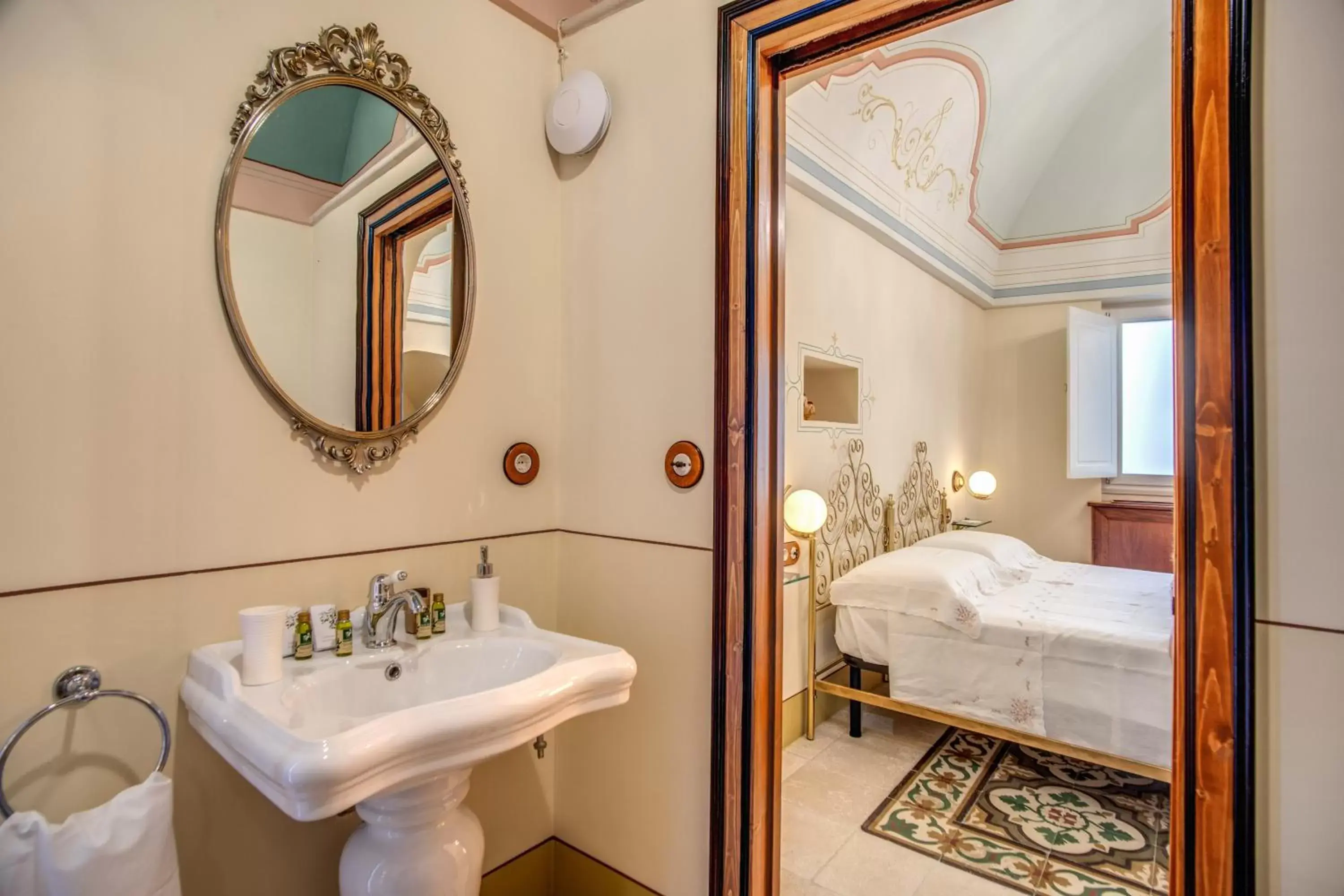 Bathroom in Palazzo Stunis - Dimora di Charme