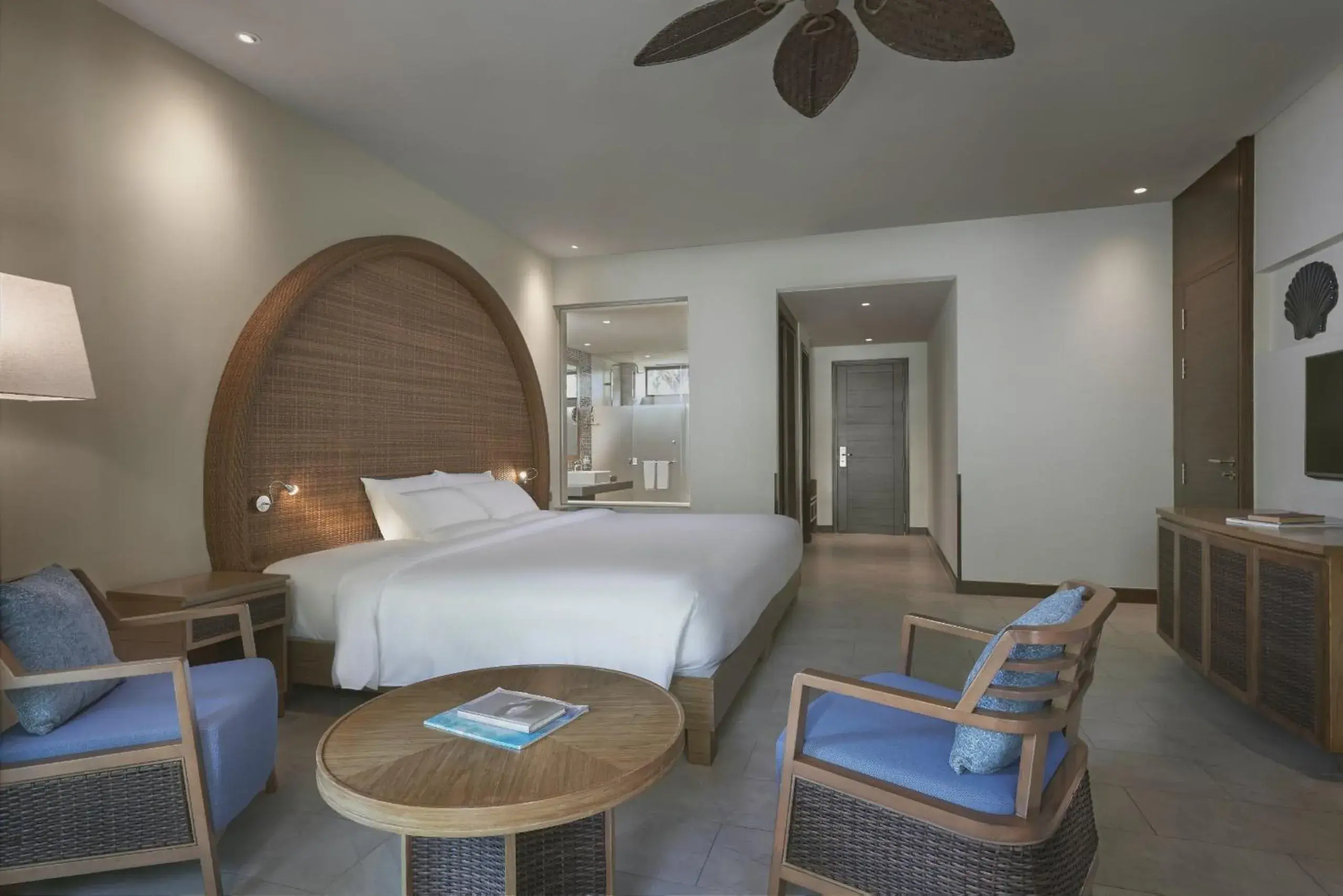 Bed in Novotel Phu Quoc Resort