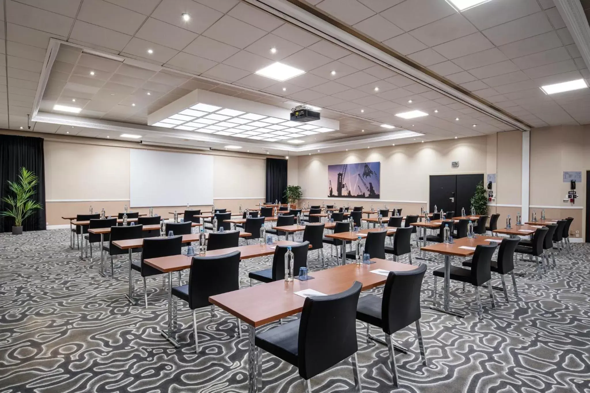 Meeting/conference room in Crowne Plaza Antwerpen, an IHG Hotel