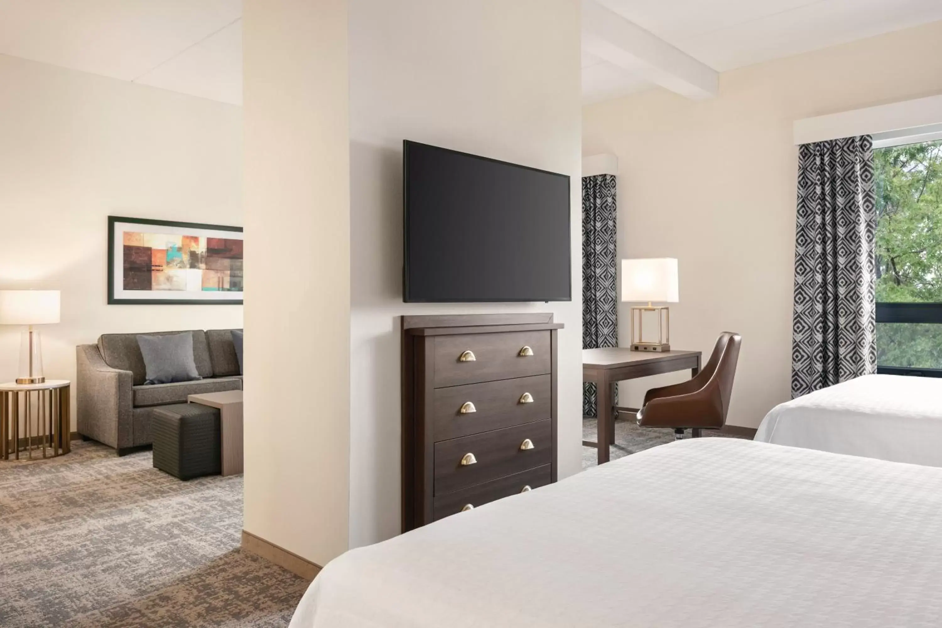 TV and multimedia, TV/Entertainment Center in Homewood Suites By Hilton Horsham Willow Grove