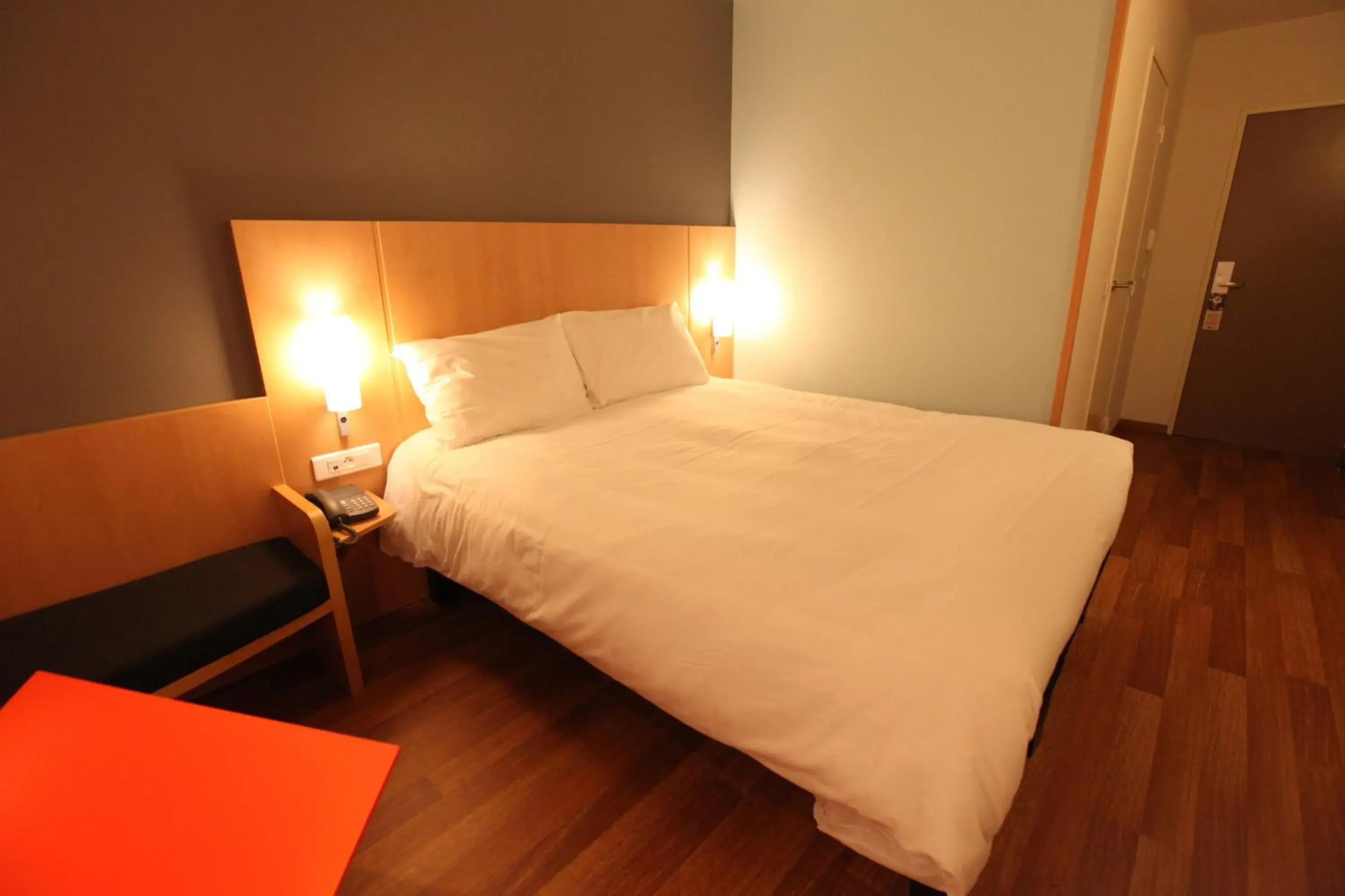 Bed in ibis Aurillac