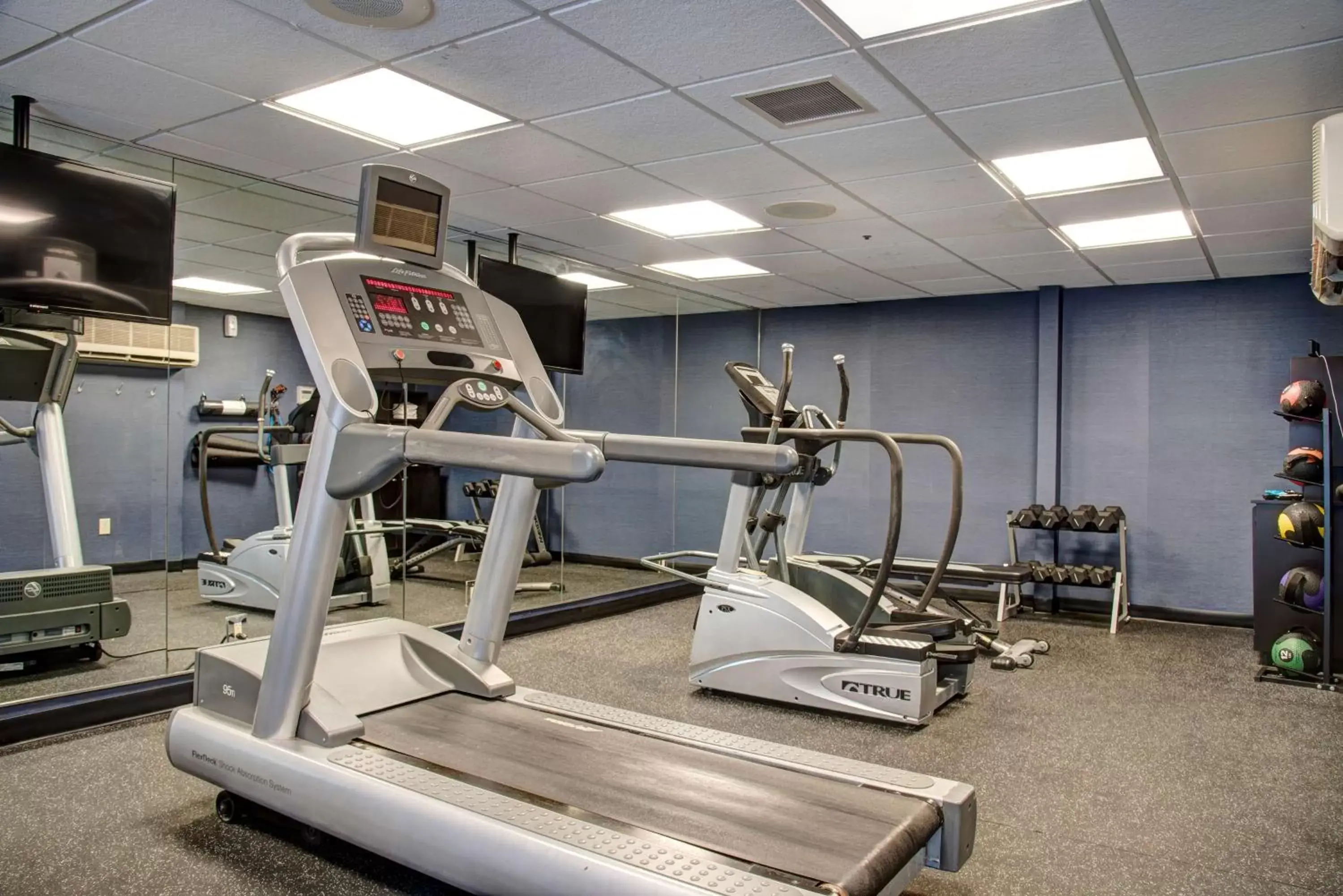 Activities, Fitness Center/Facilities in Best Western Rochester Hotel Mayo Clinic Area/ St. Mary's