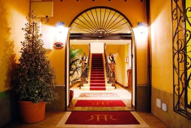 Facade/entrance in Hotel Giardino Inglese