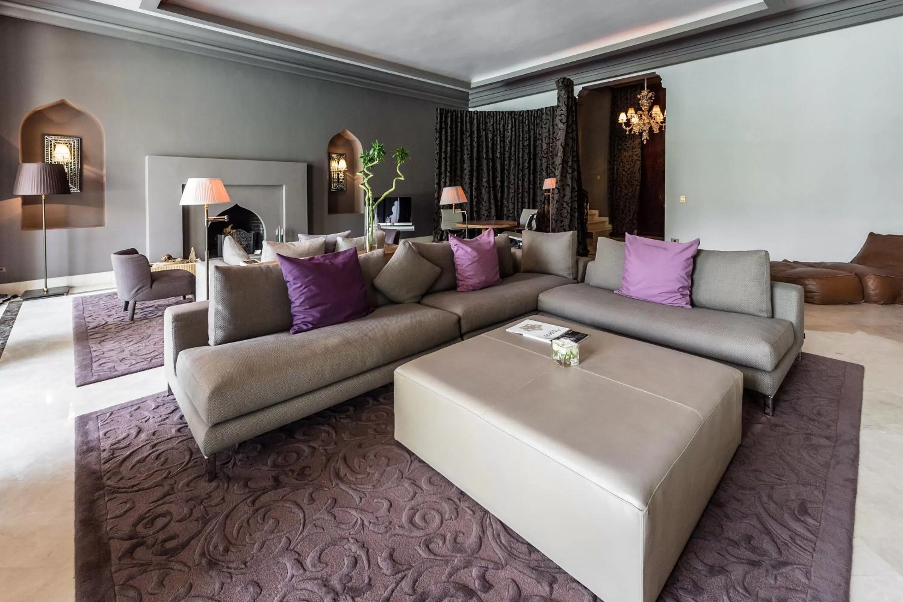 Decorative detail in Palais Namaskar