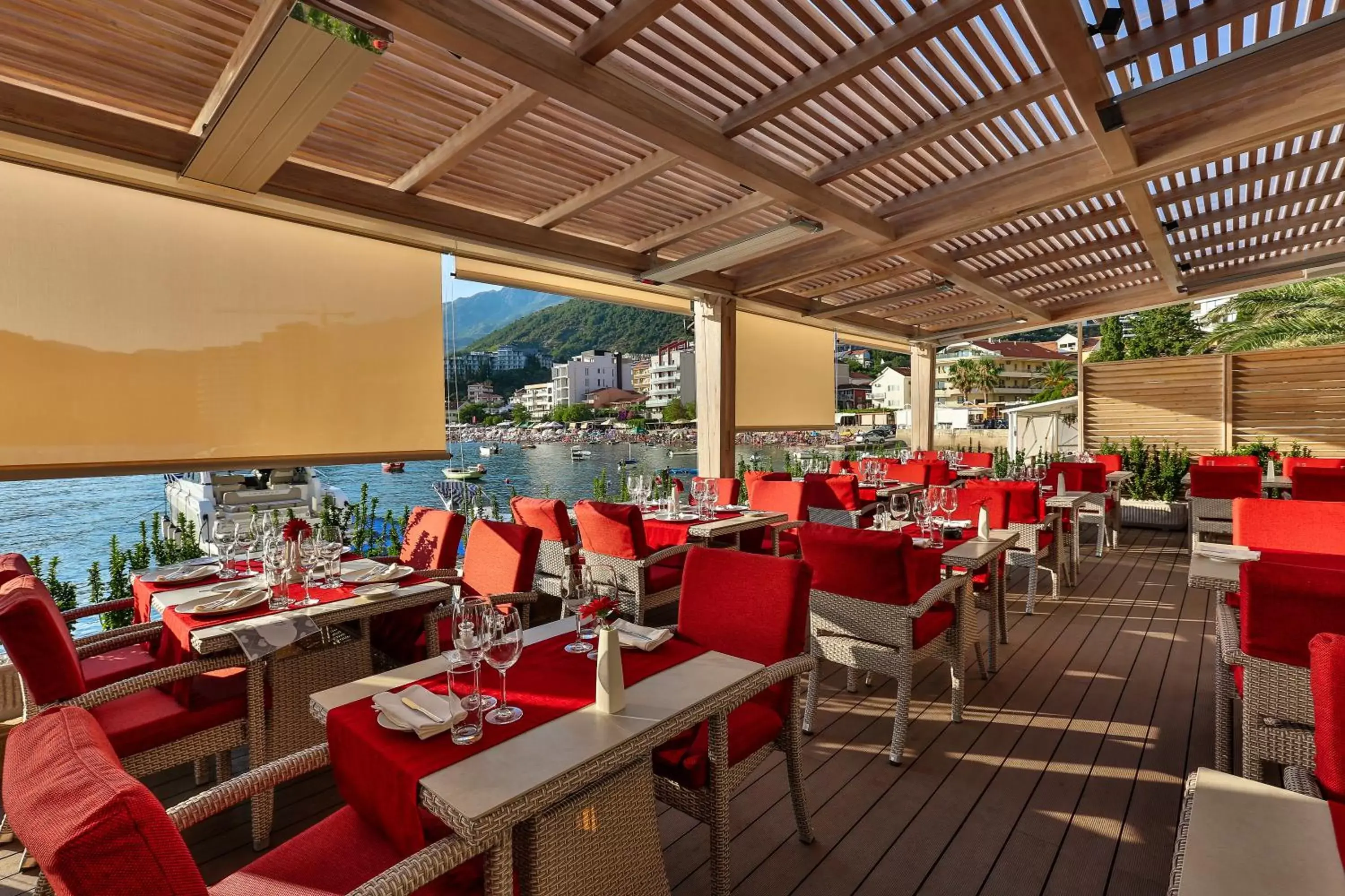 Restaurant/places to eat in Hotel Zeta Restaurant/places to eat in Hotel Zeta