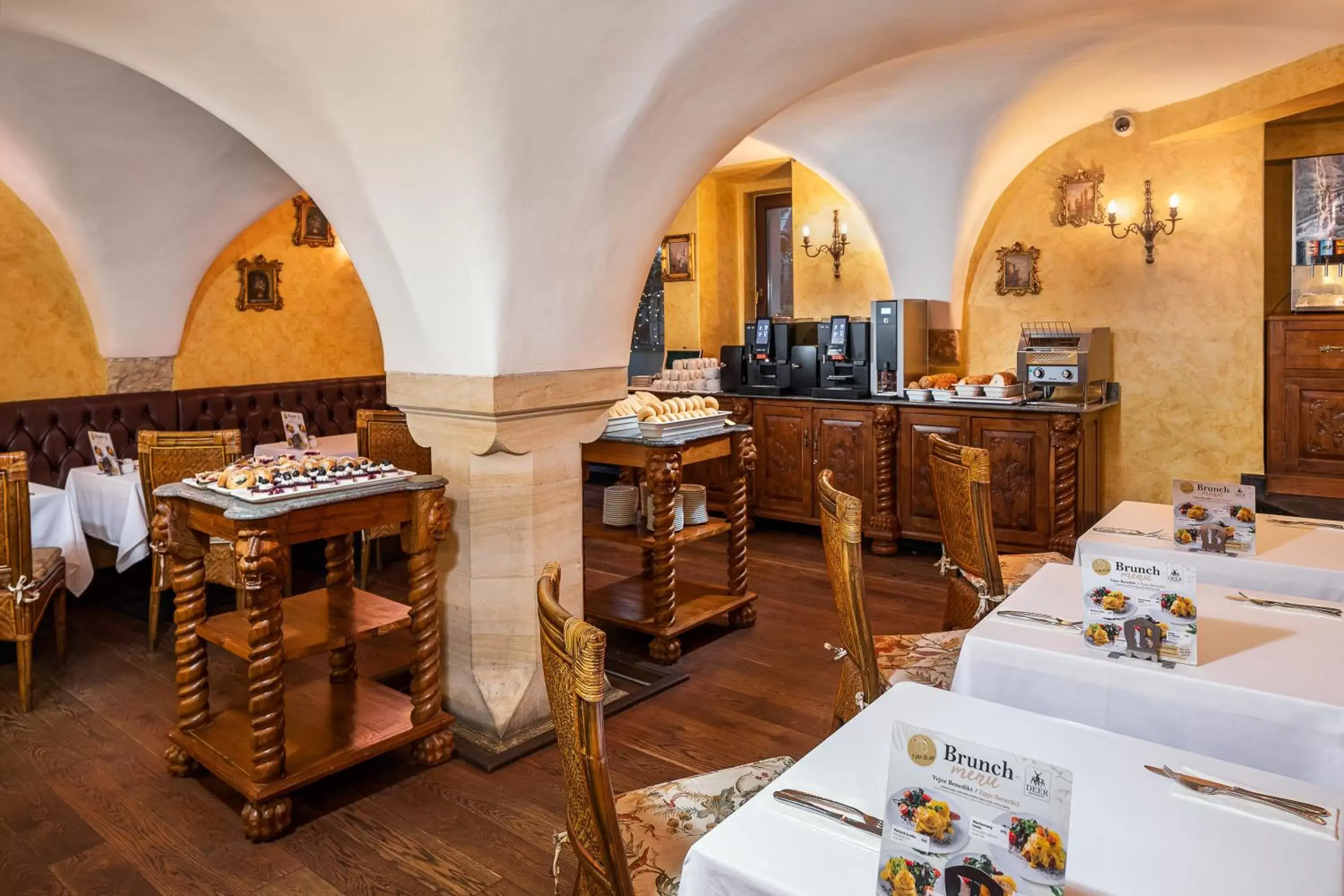 Breakfast, Restaurant/Places to Eat in Iron Gate Hotel & Suites Prague by BHG