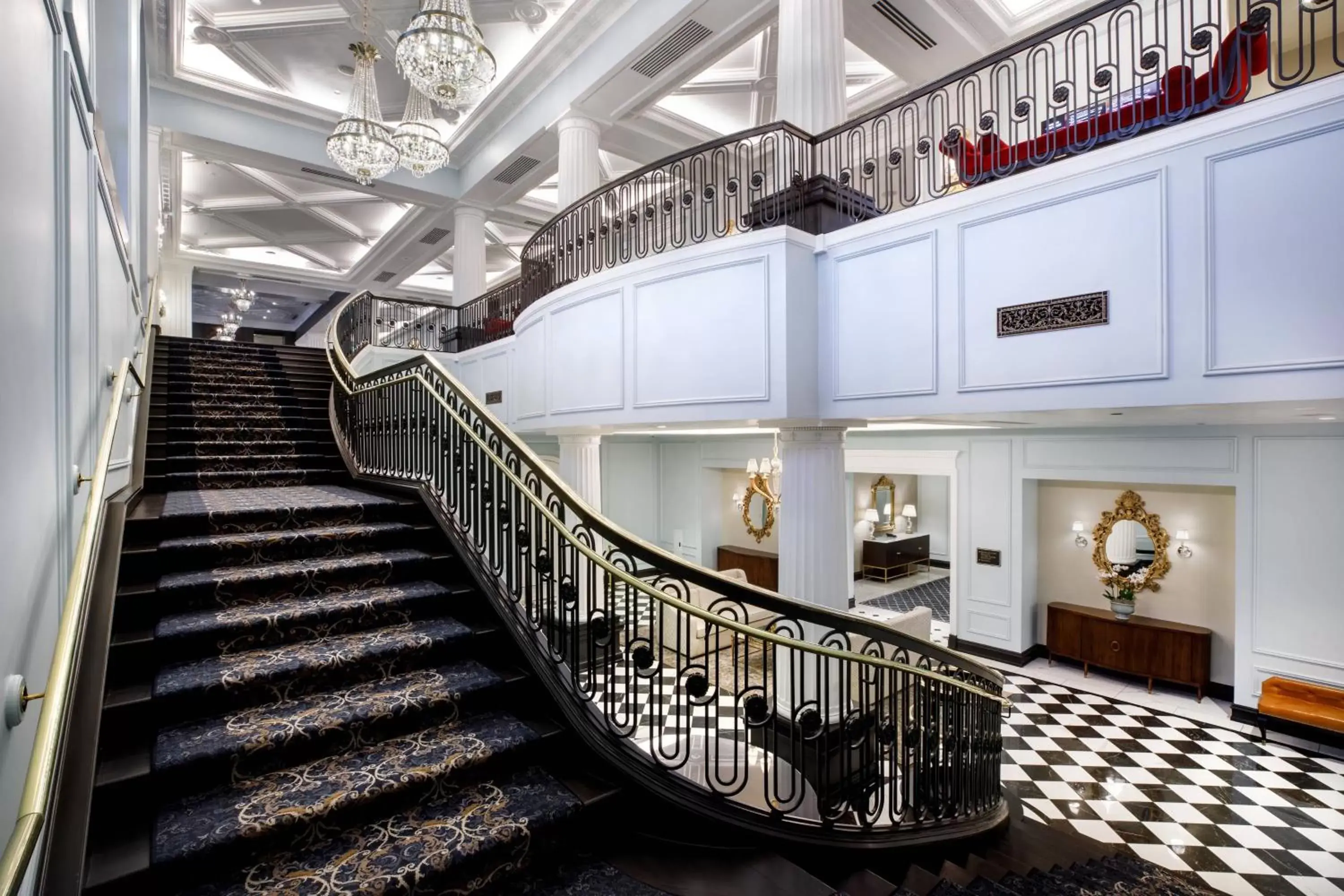 Lobby or reception in Hotel Carmichael, Autograph Collection