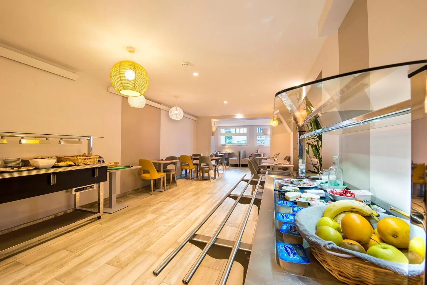 Restaurant/places to eat in Villa Bettina