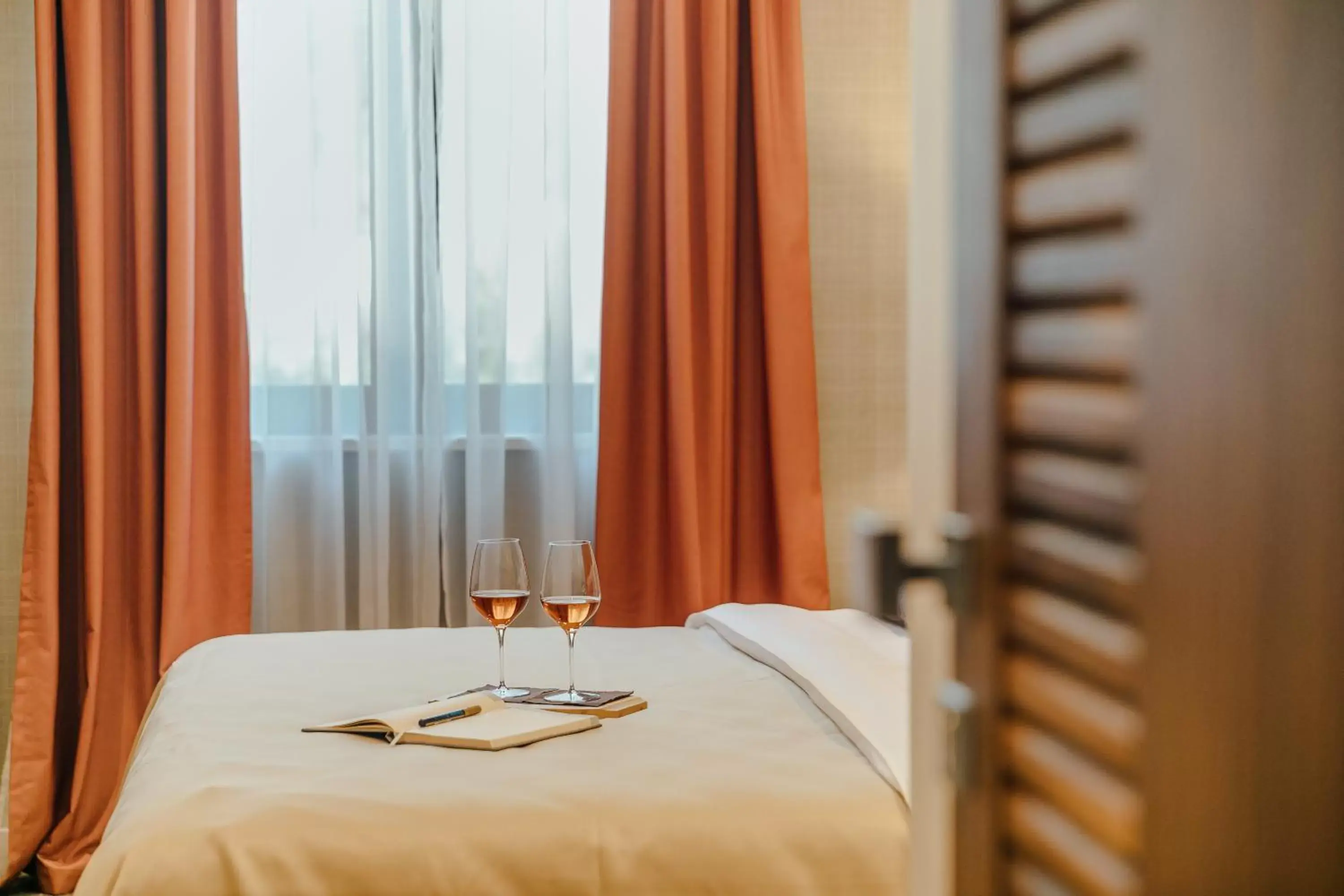 Drinks, Bed in Boutique Hotel Casa del Mare - Vizura Drinks, Bed in Boutique Hotel Casa del Mare - Vizura