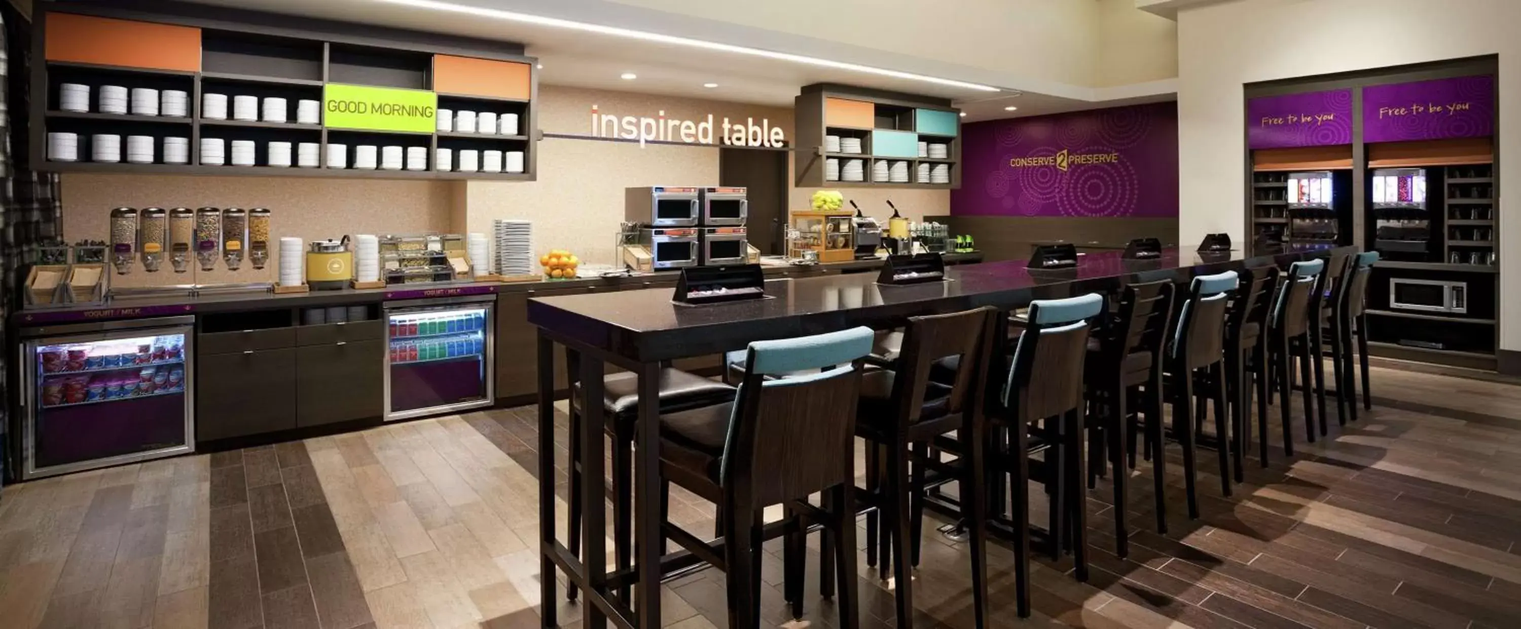 Breakfast, Lounge/Bar in Home2 Suites by Hilton Florida City