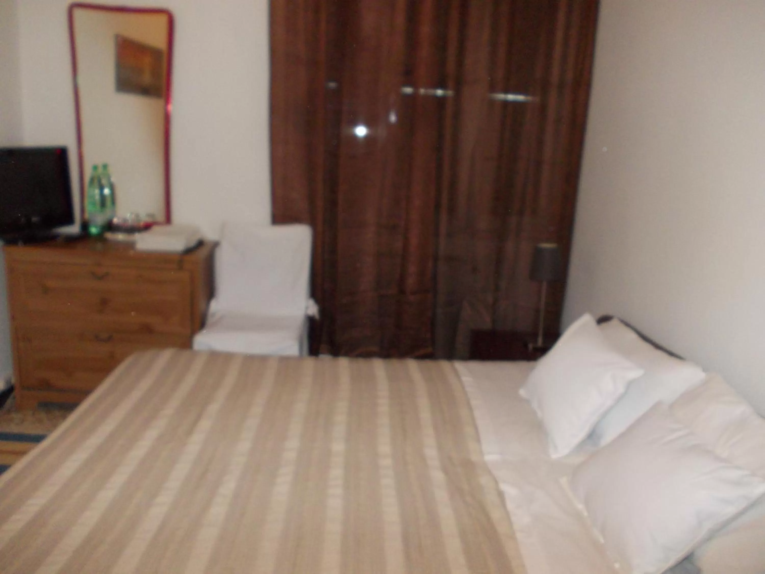 Bed in Travellers Lodge B&B