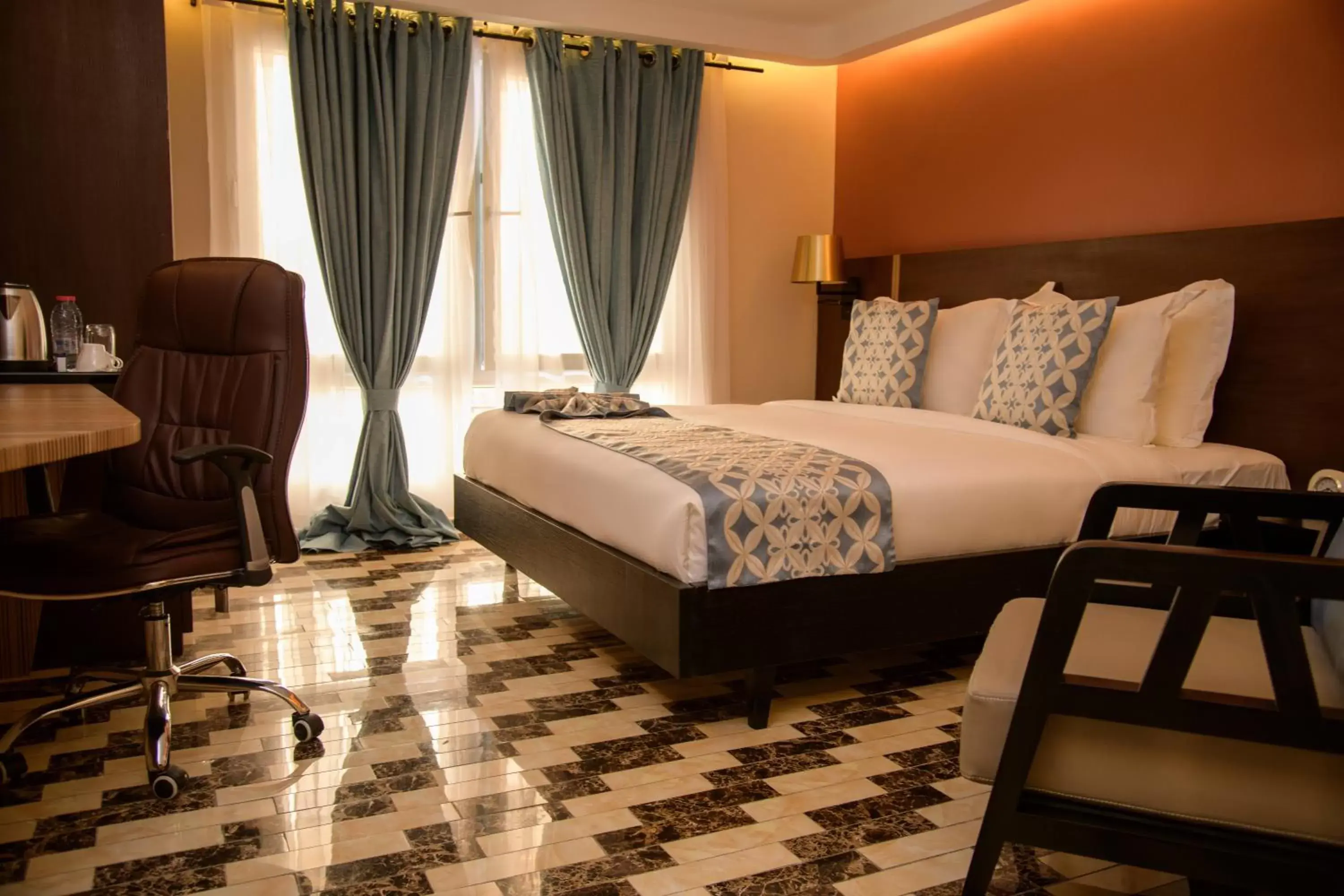 Bed in Best Western Plus Soaho Douala Airport