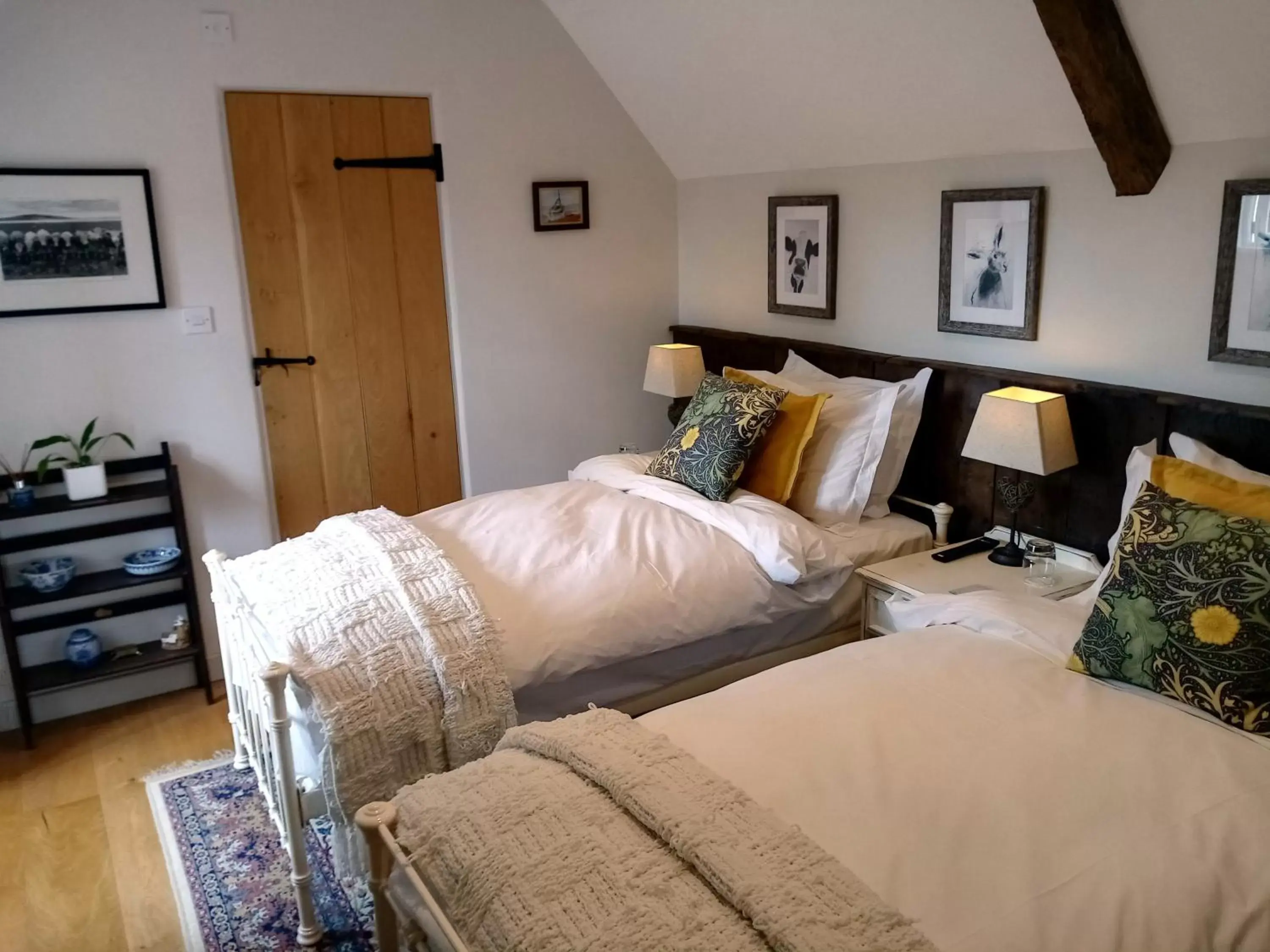 Bedroom, Bed in Keepers Cottage Guest House