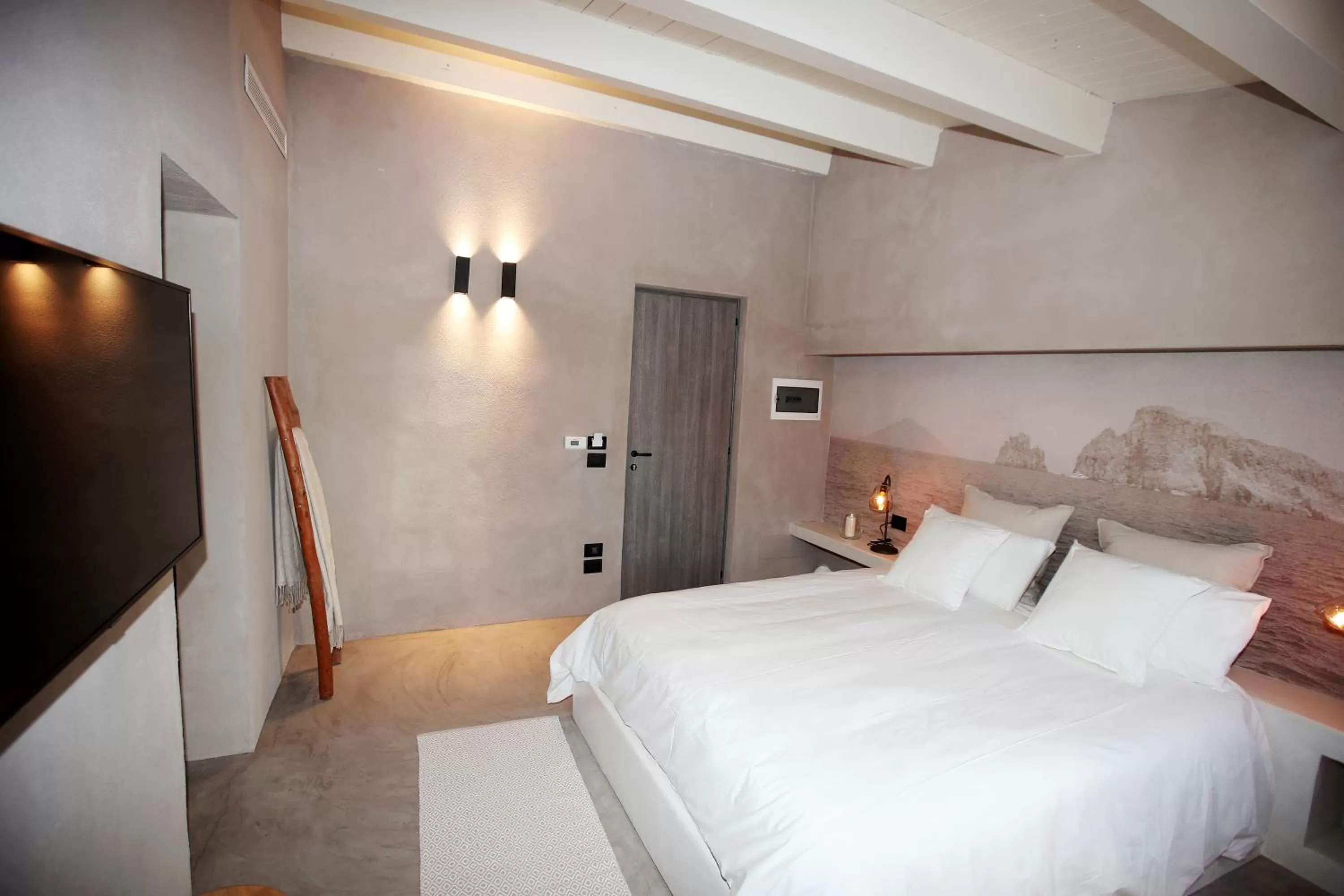 Bed in Casa Nostra Luxury Suites & Spa