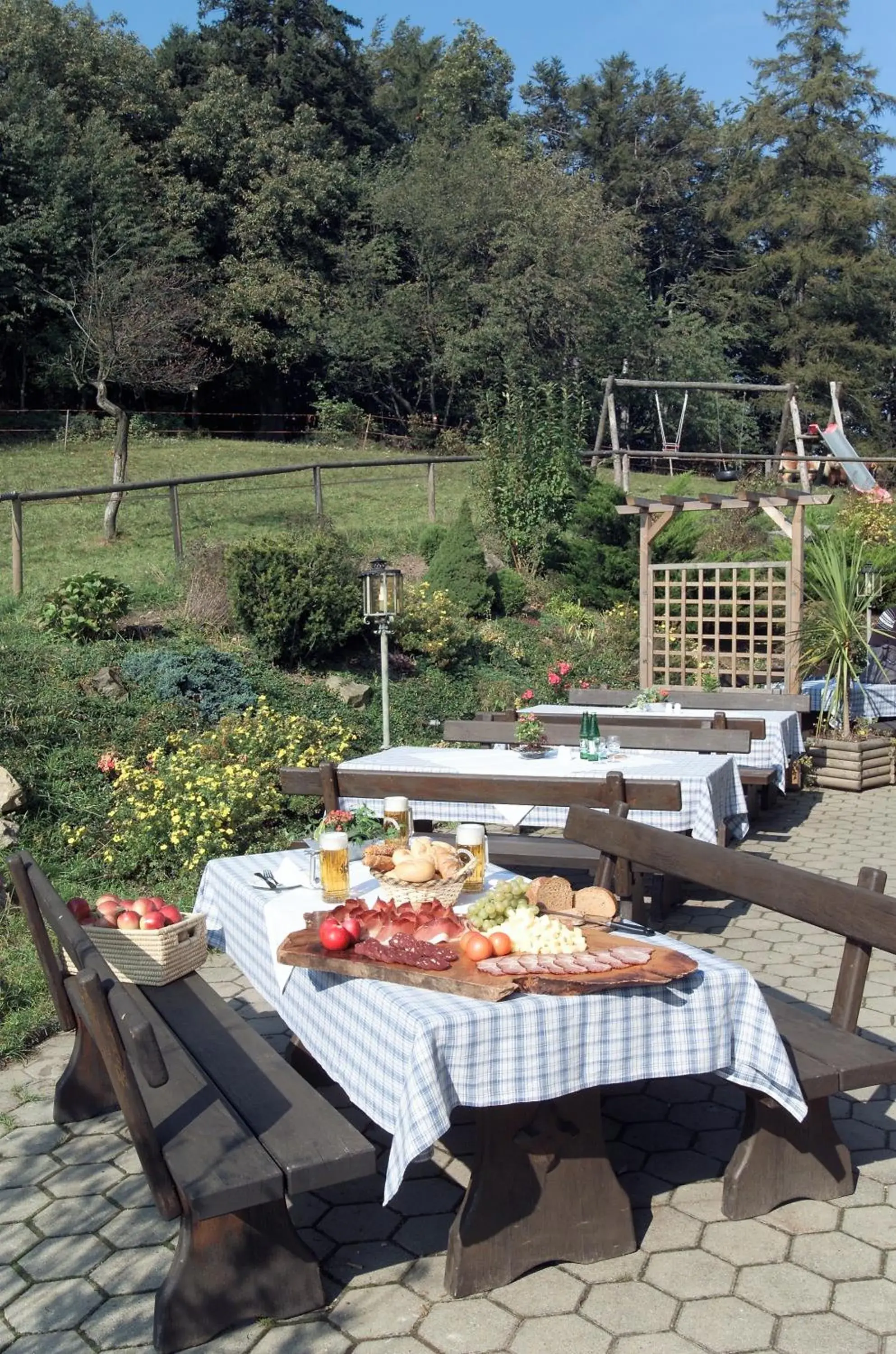 Garden, Restaurant/Places to Eat in Wienerwaldhof Rieger