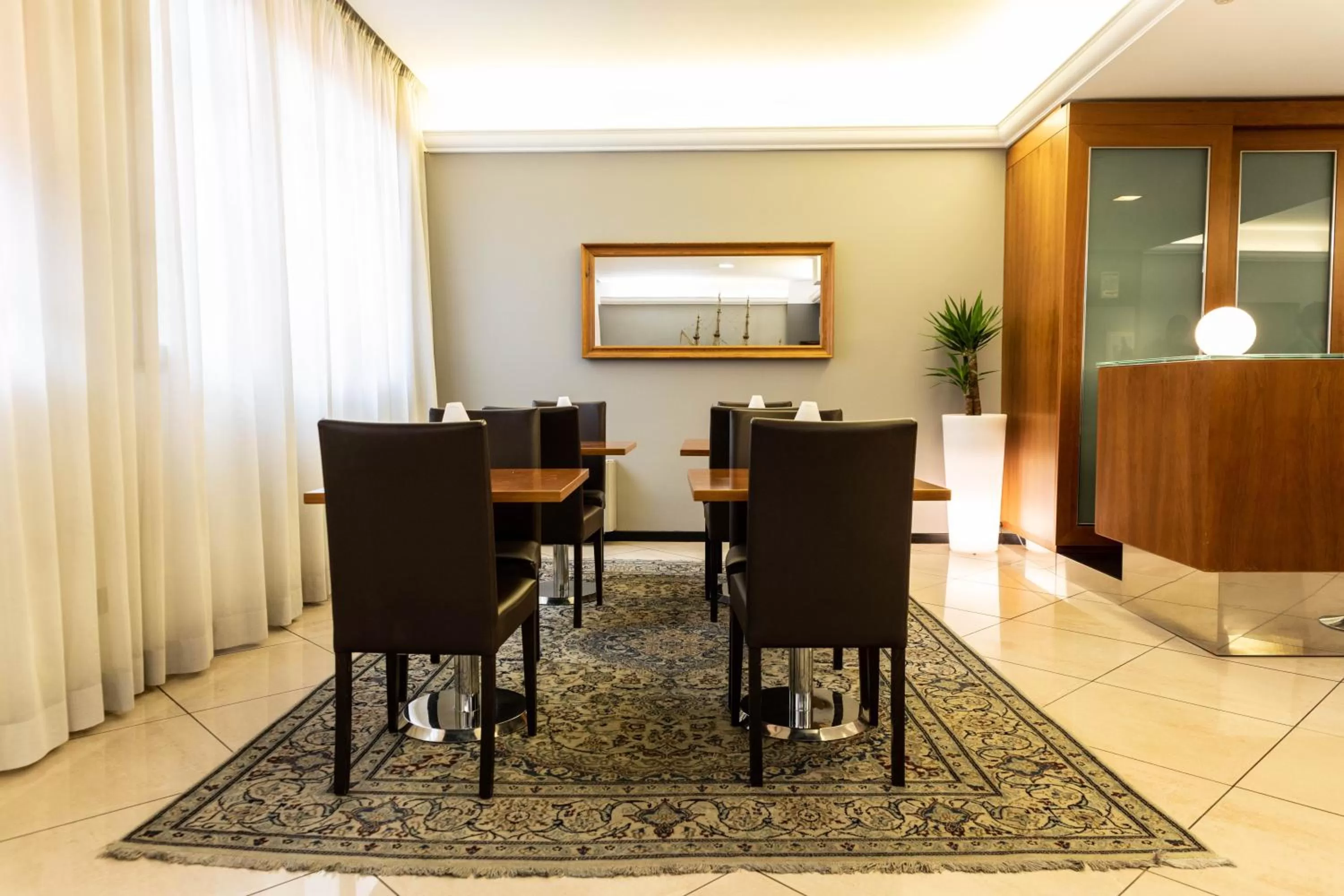 Seating area in Hotel Berlino