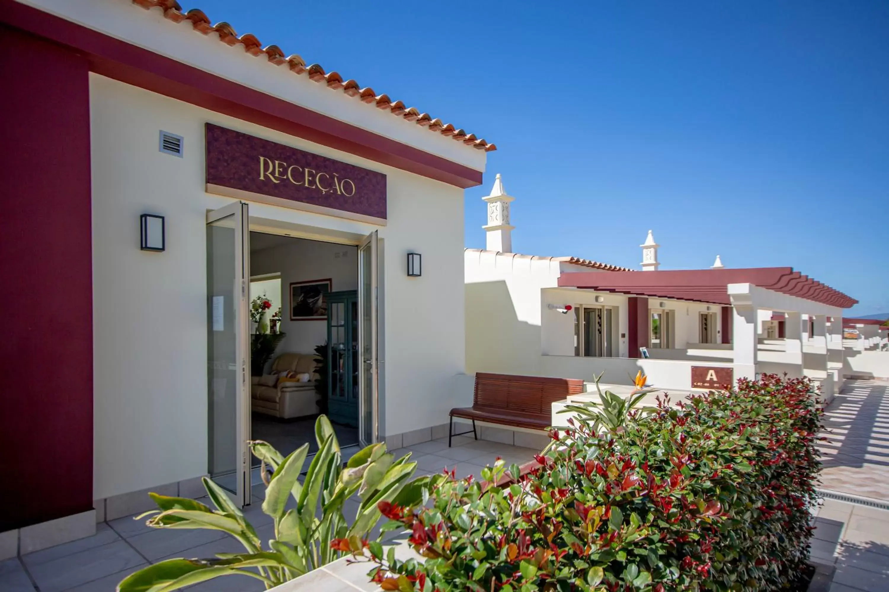 Property building in Hotel Rural Brícia Du Mar