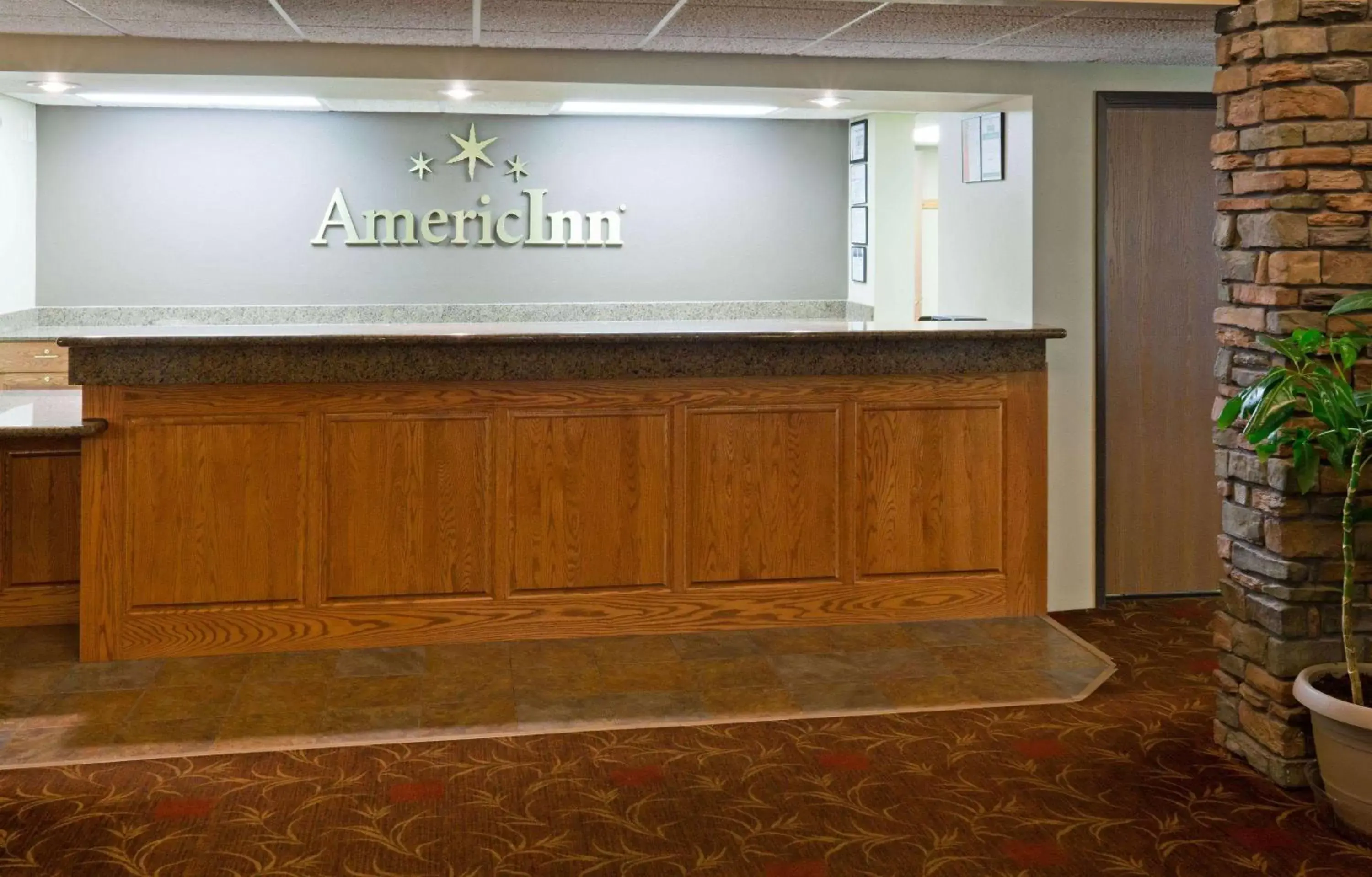 Lobby or reception, Lobby/Reception in AmericInn by Wyndham Thief River Falls