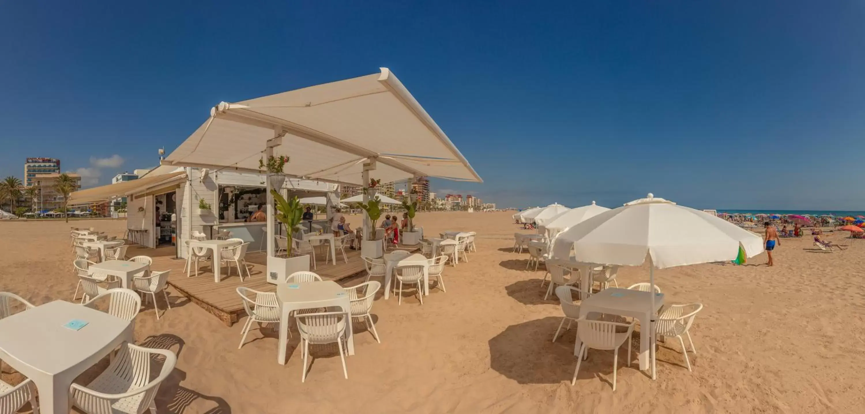 Beach in Hotel RH Riviera - Adults Only