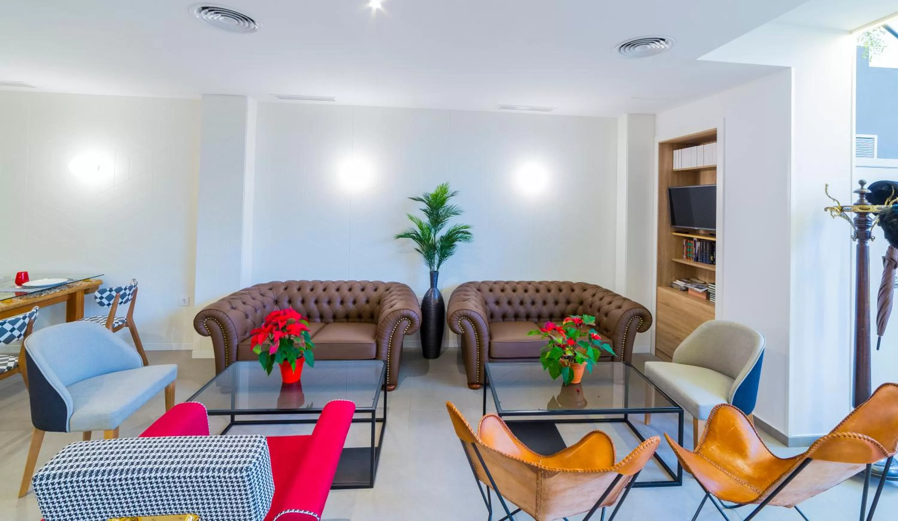 Communal lounge/ TV room in Hospedium Hotel Cañitas Maite Gastronómico