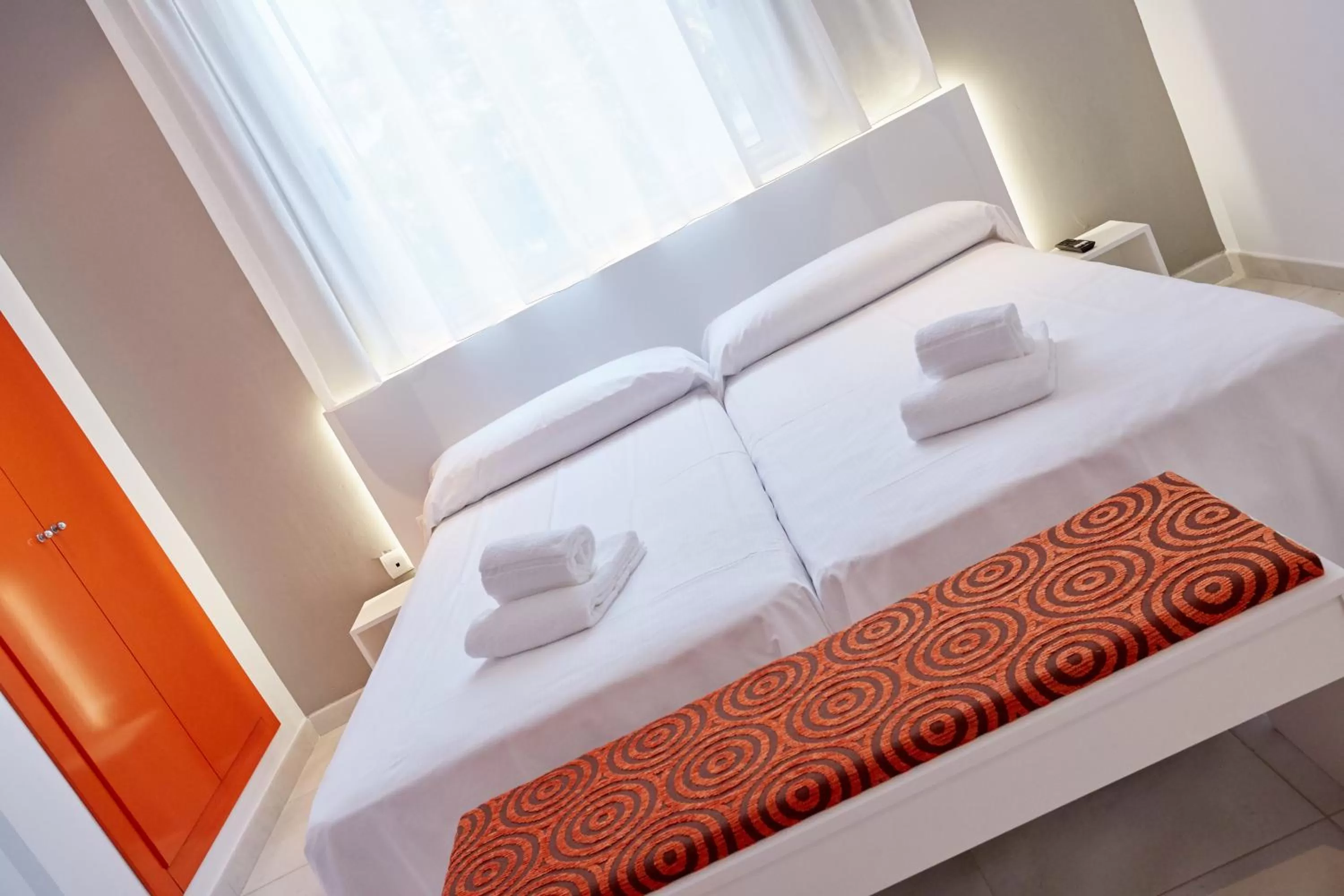 Bed in Hotel DL Port