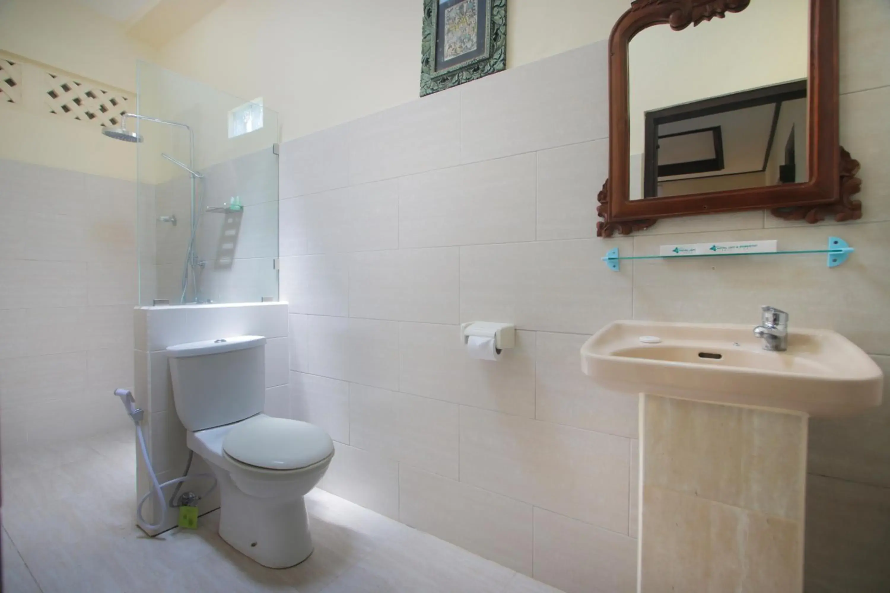 Bathroom in Hotel Jati Sanur