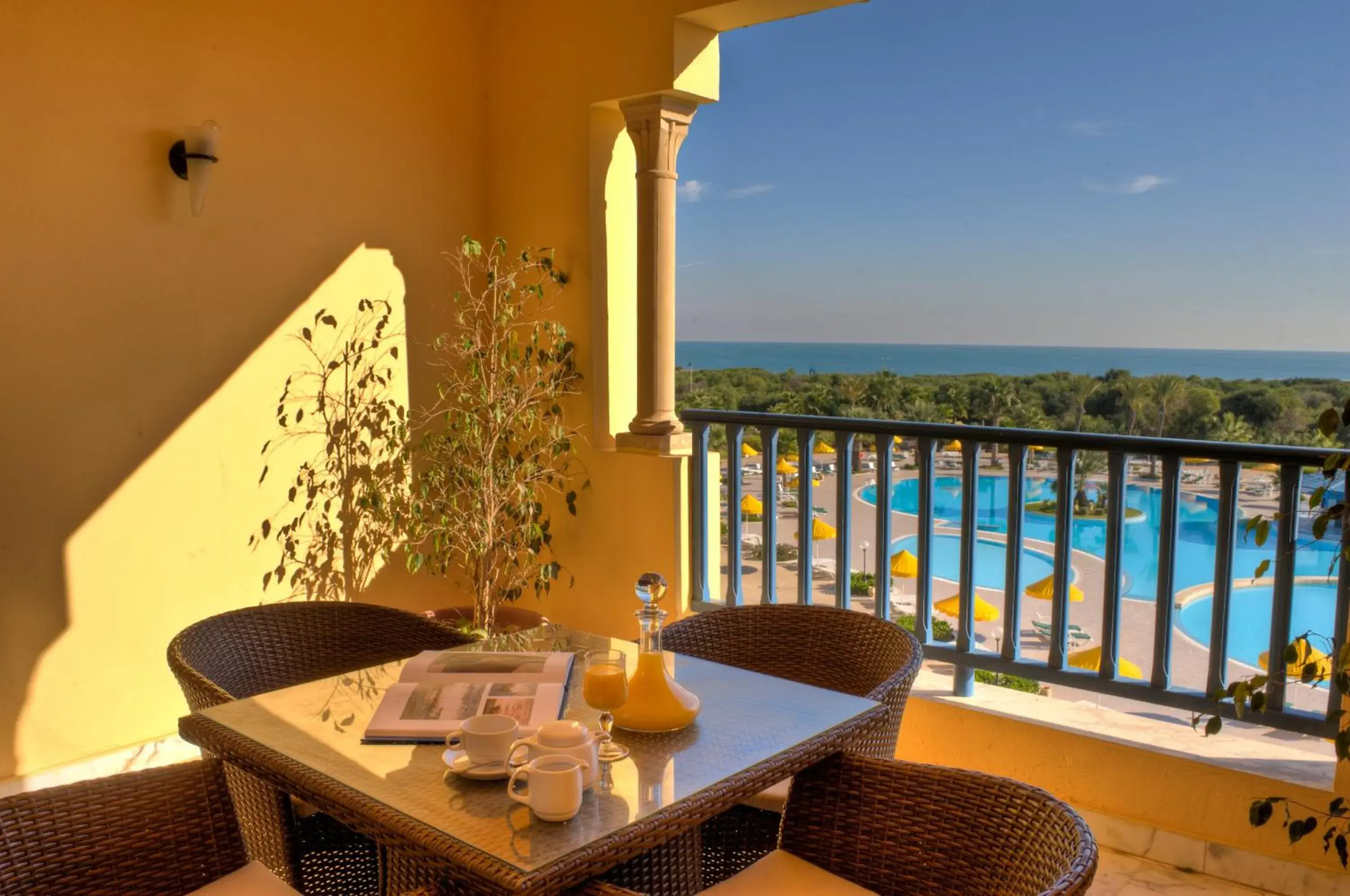 Balcony/Terrace in Ramada Plaza by Wyndham Tunis