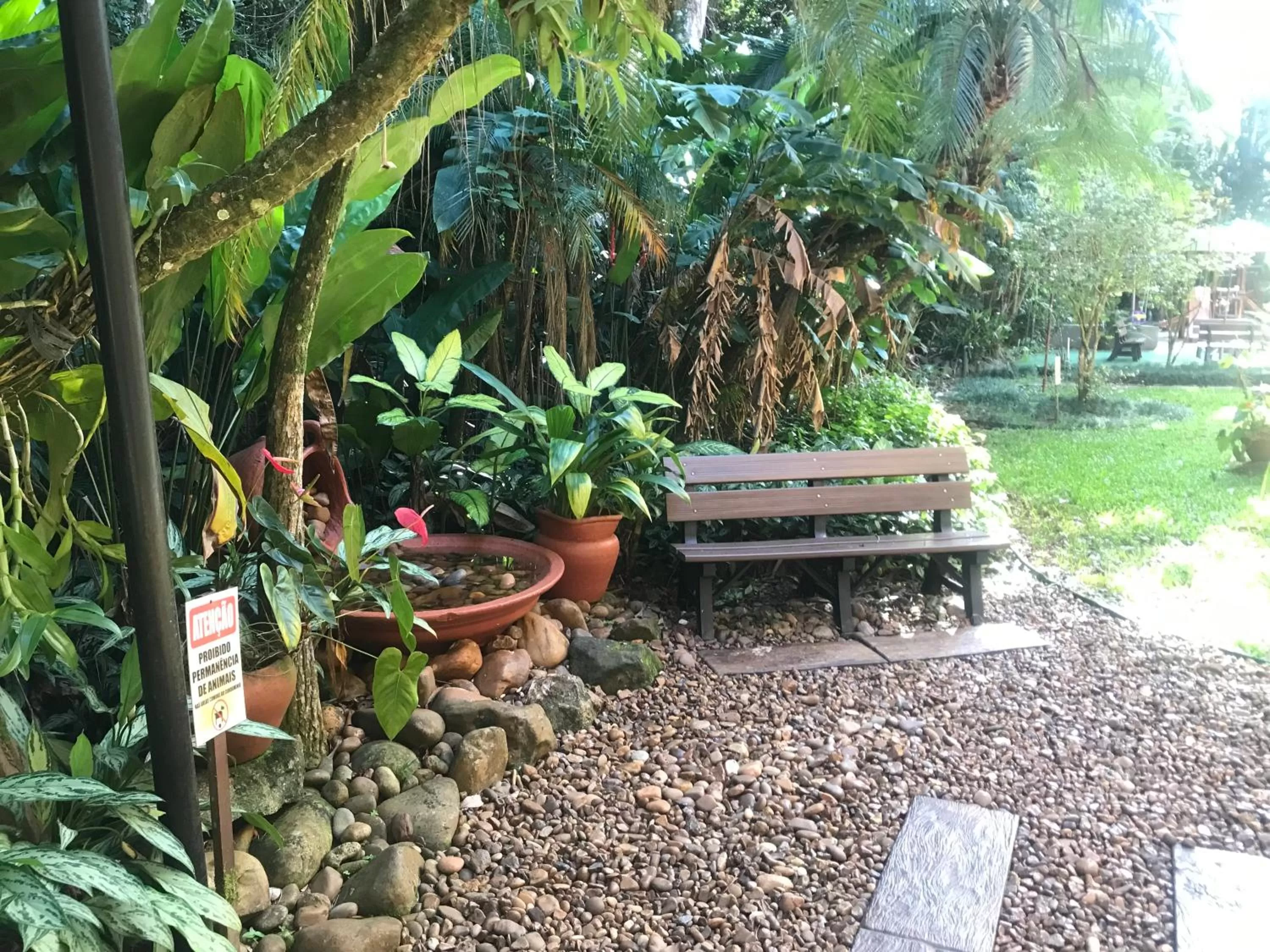 Garden in Riviera de São Lourenço - Amarilis 302
