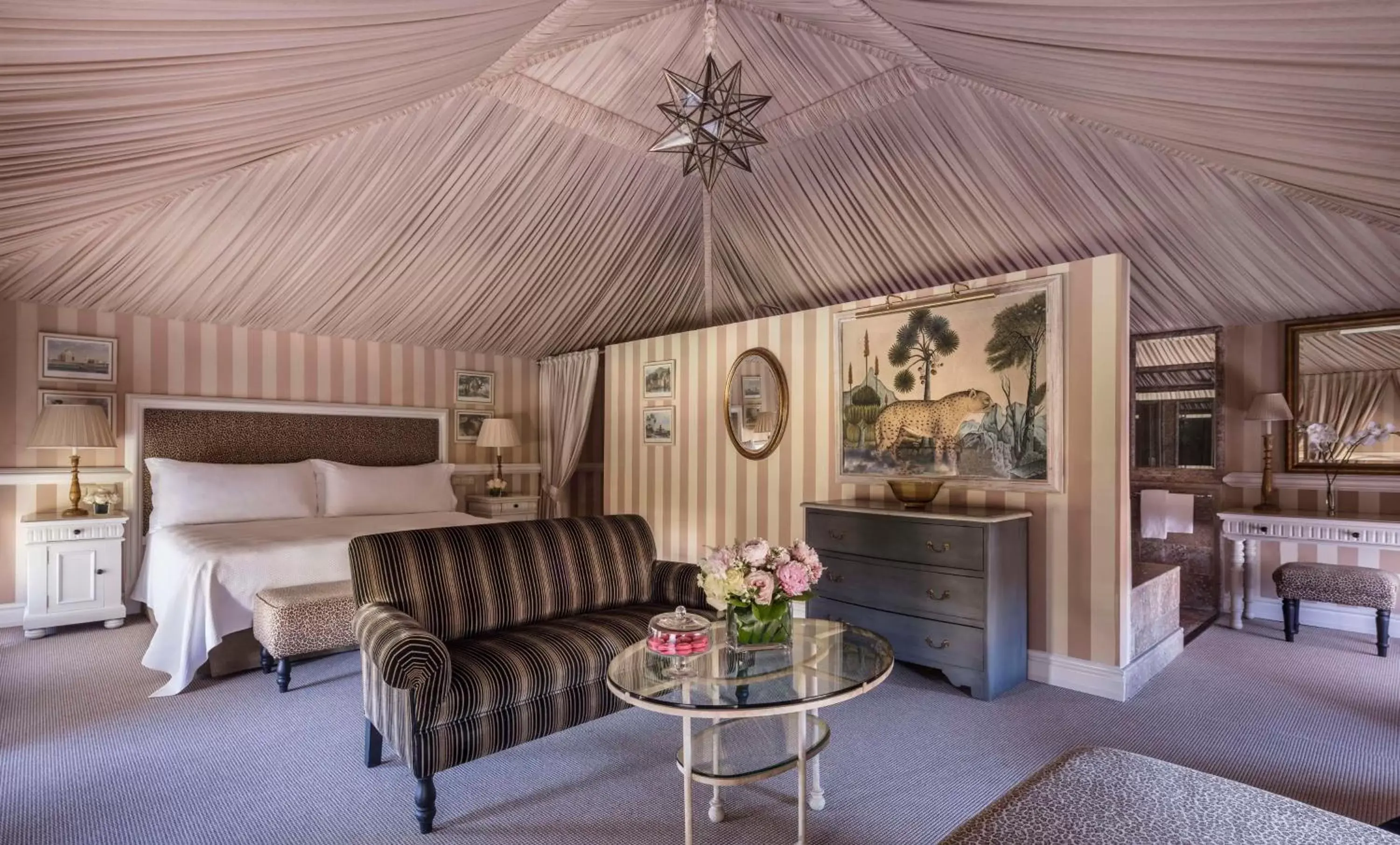 Bedroom, Seating Area in Anantara Villa Padierna Palace Benahavís Marbella Resort - A Leading Hotel of the World