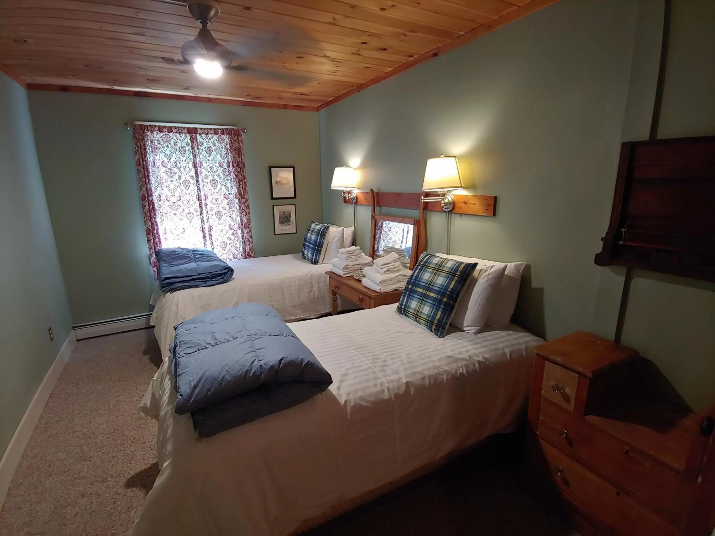 Bed in Keene Valley Lodge