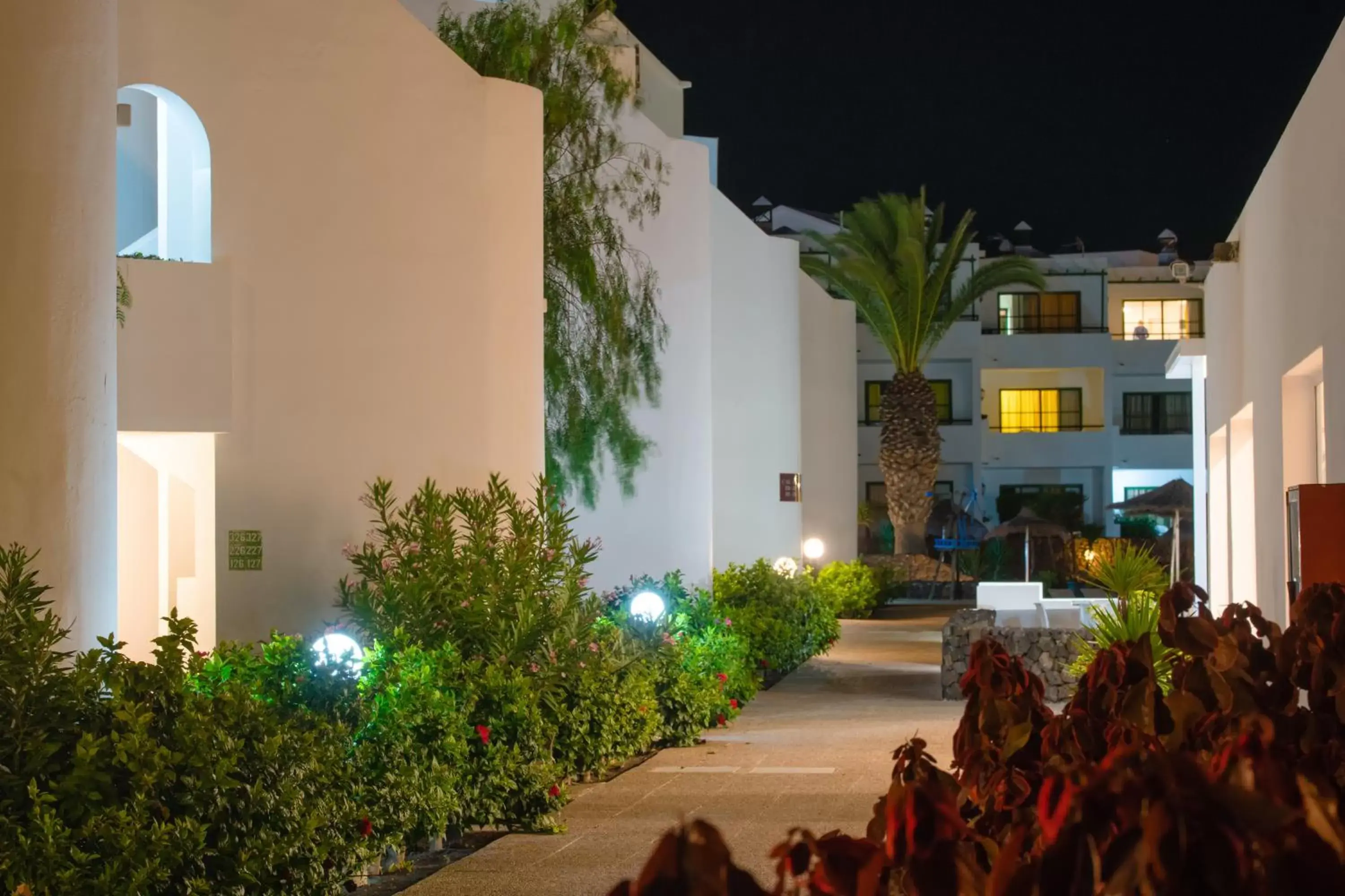 Garden, Property Building in Hotel Club Siroco - Adults Only