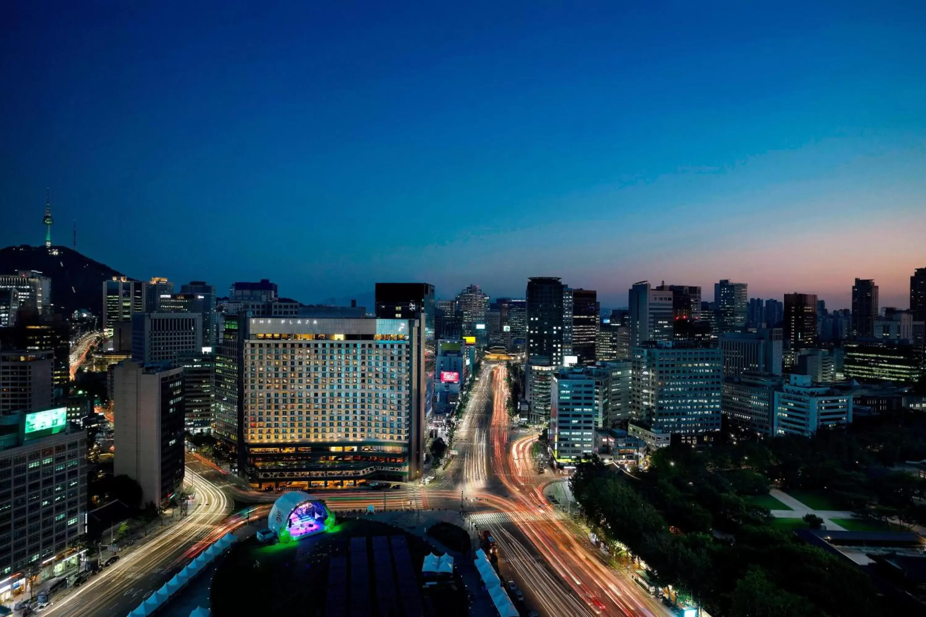 Property building, Bird's-eye View in THE PLAZA Seoul, Autograph Collection