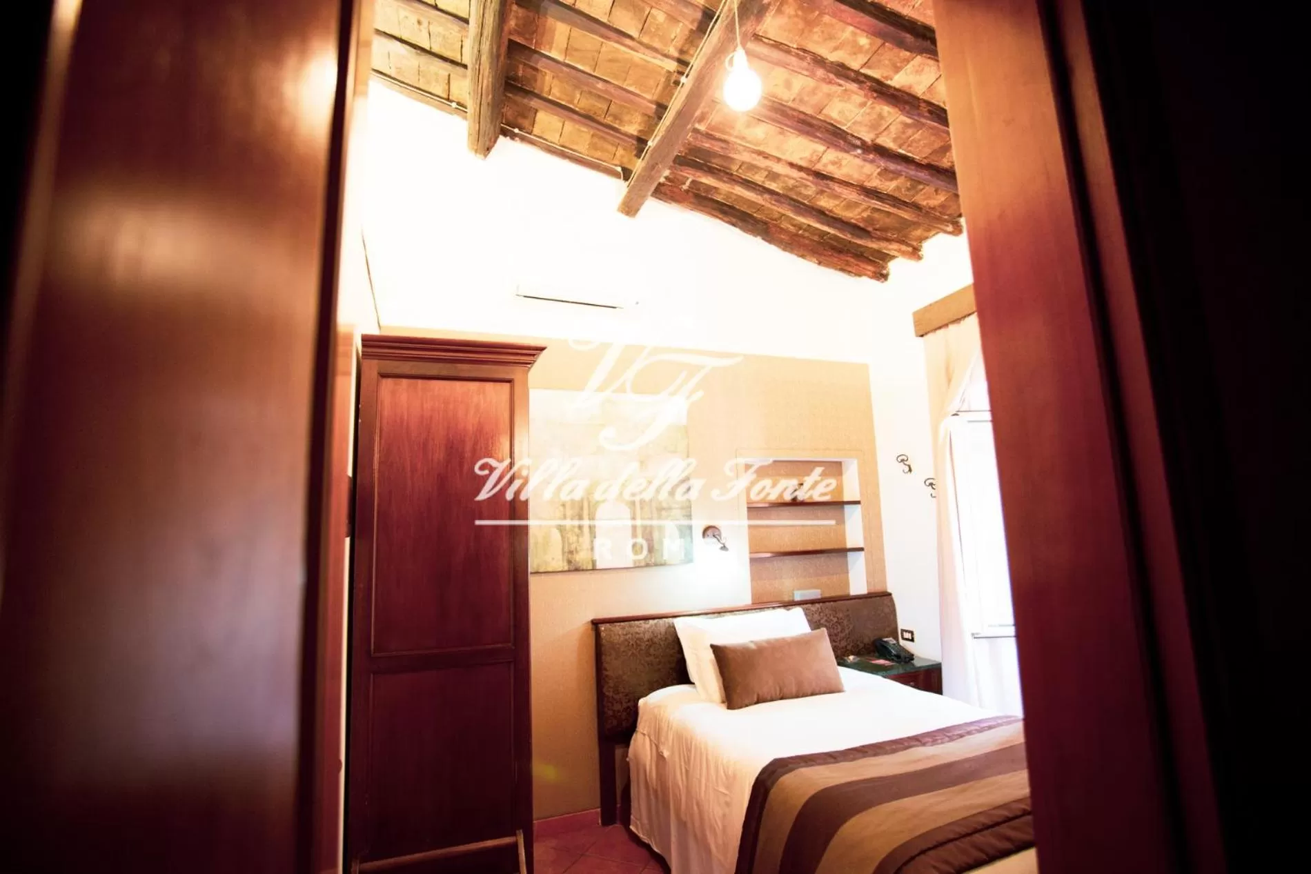 Bed in Villa della Fonte