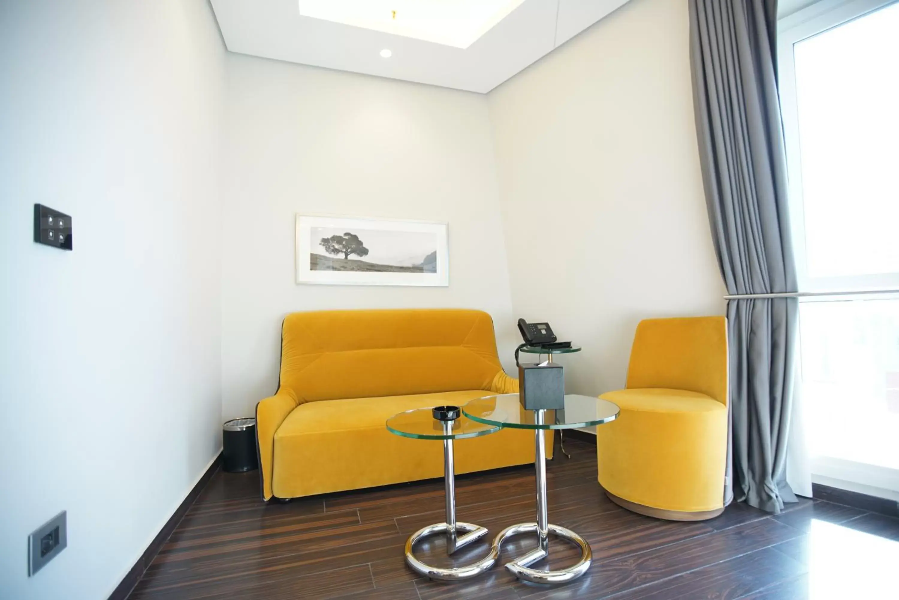 Living room, Seating Area in Royal Tulip Achrafieh